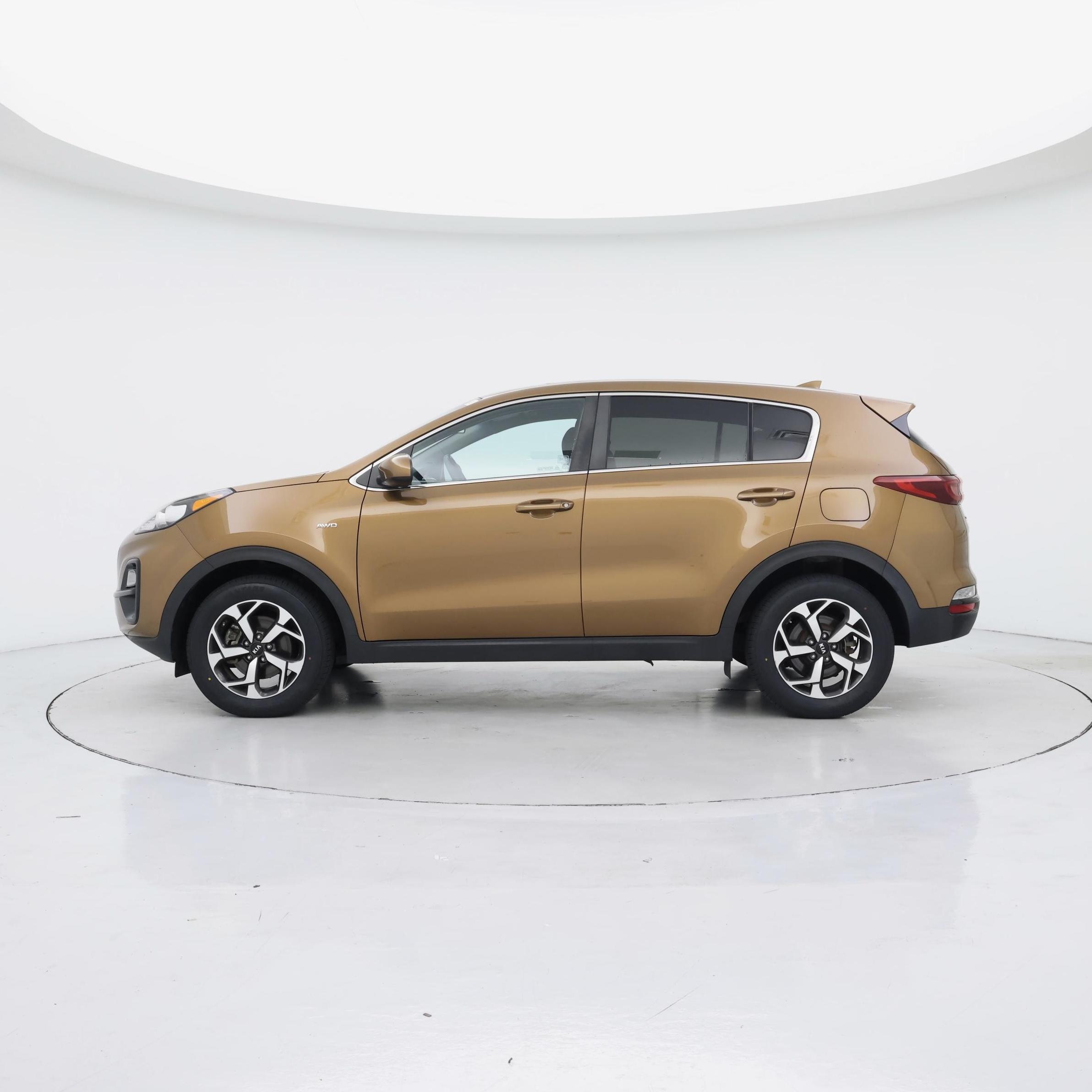Thumbnail: 2020 Kia Sportage - 3