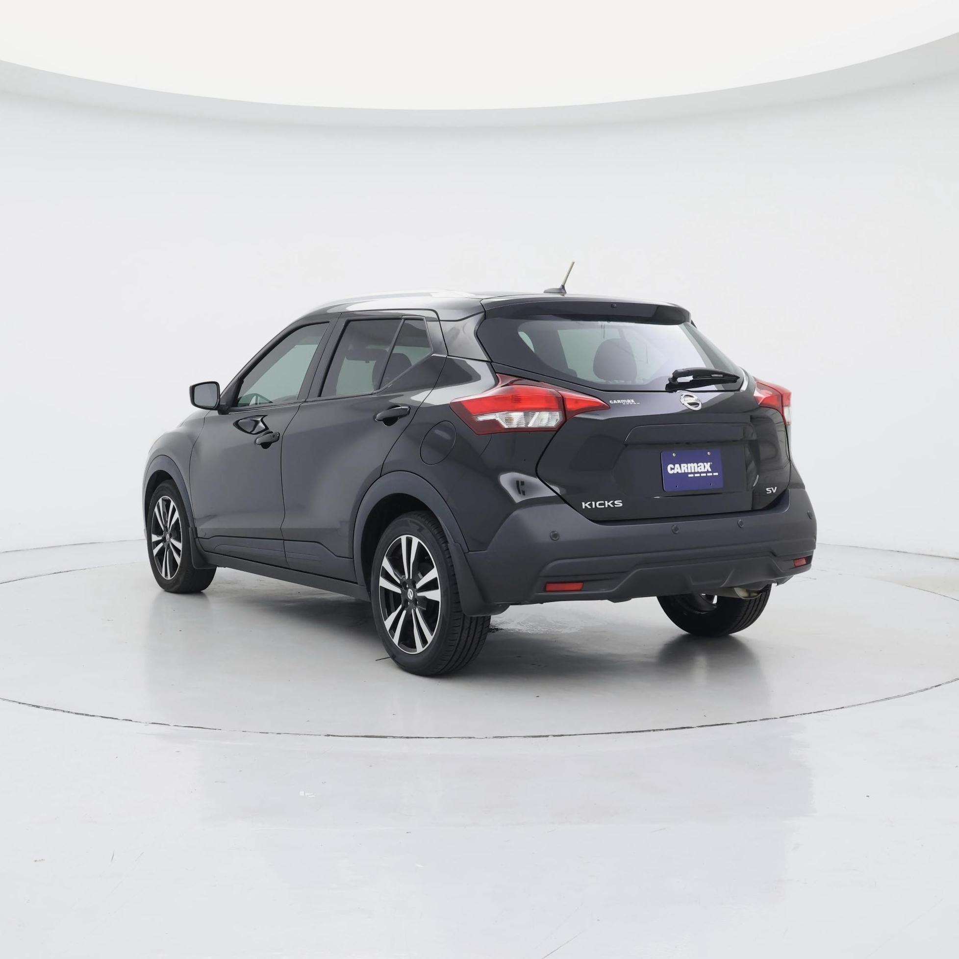 Thumbnail: 2020 Nissan Kicks - 2