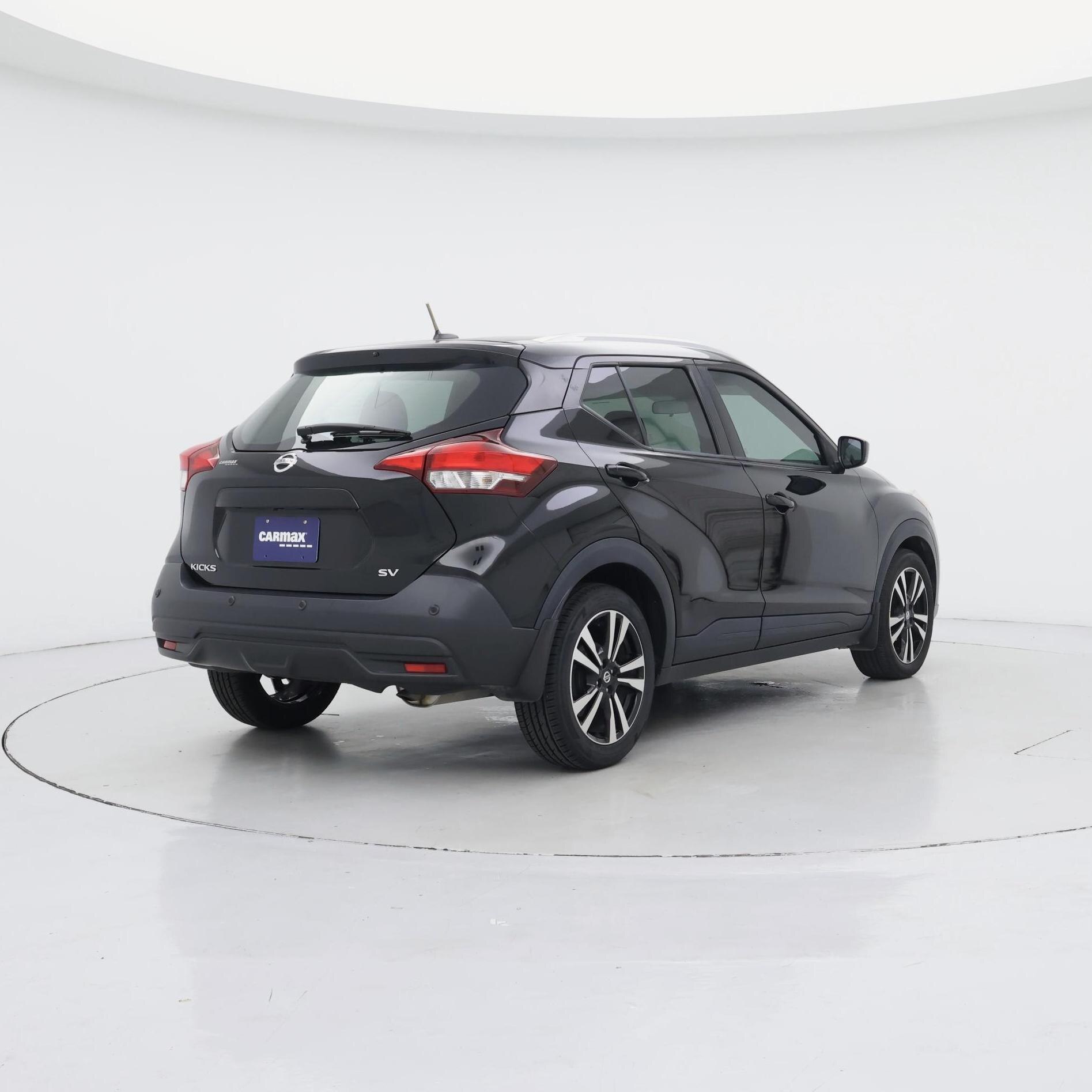 Thumbnail: 2020 Nissan Kicks - 8
