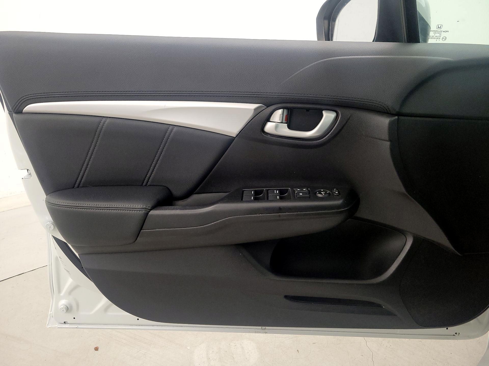 Thumbnail: 2015 Honda Civic - 12