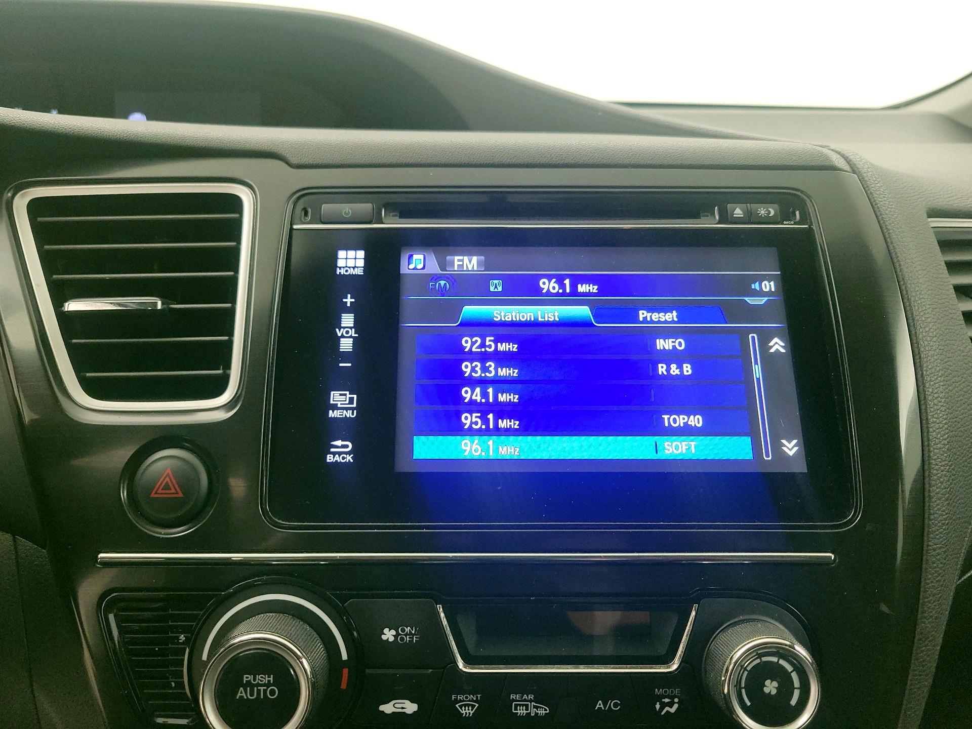 Thumbnail: 2015 Honda Civic - 15