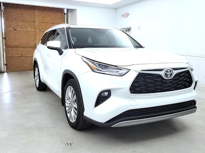 2025 Toyota Highlander Hybrid Platinum