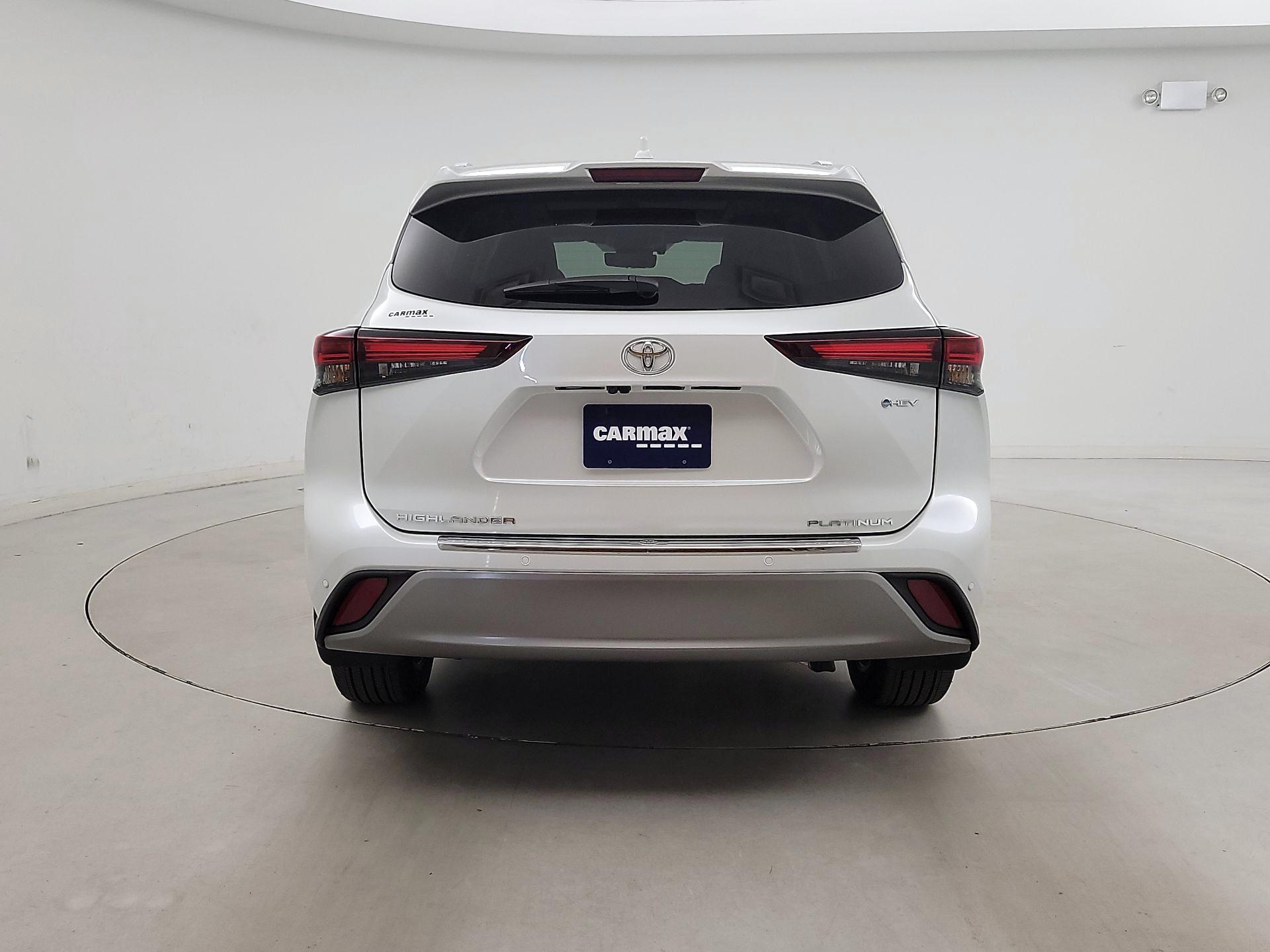 Thumbnail: 2025 Toyota Highlander - 6