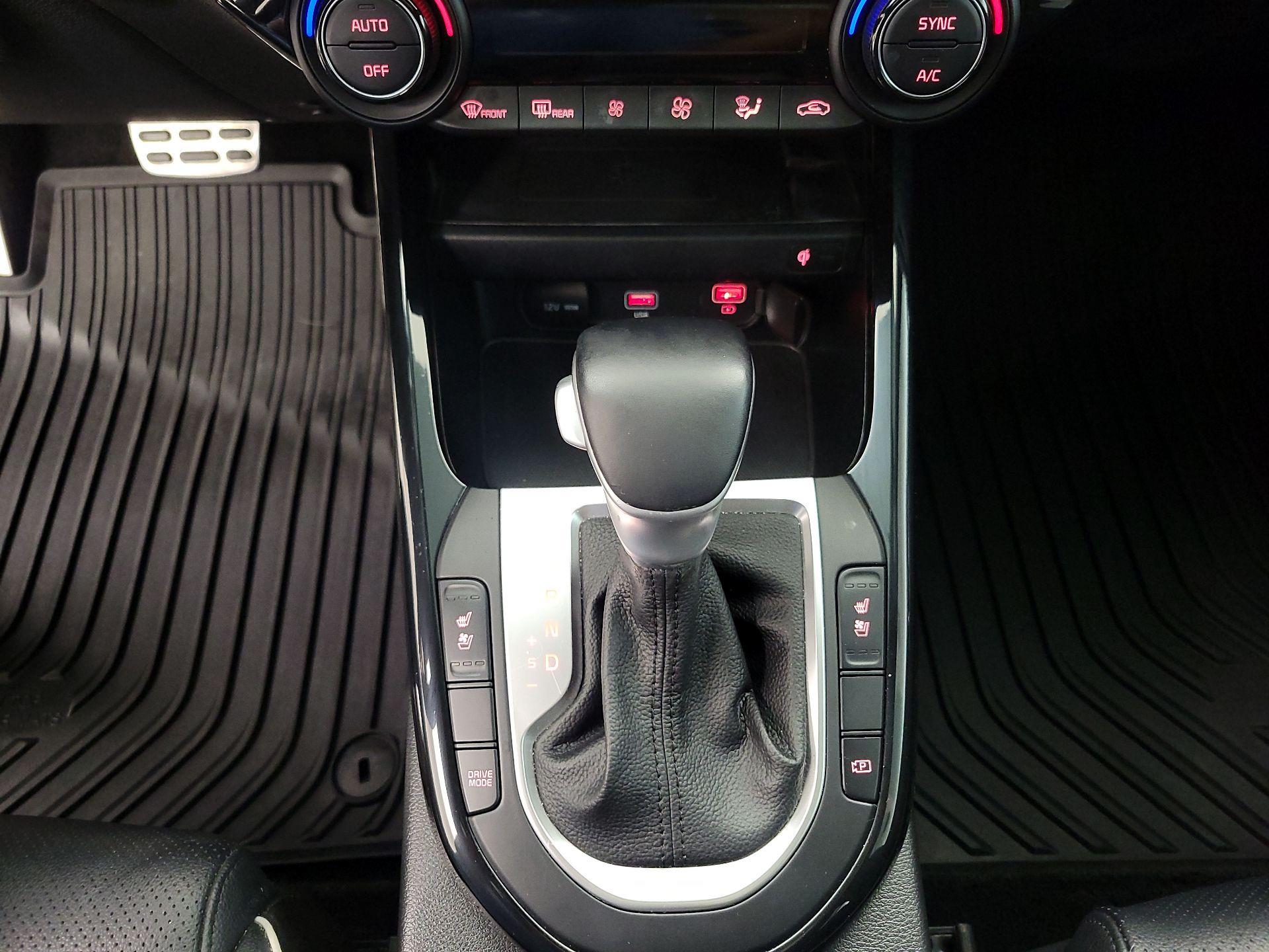 Thumbnail: 2022 Kia Forte - 18