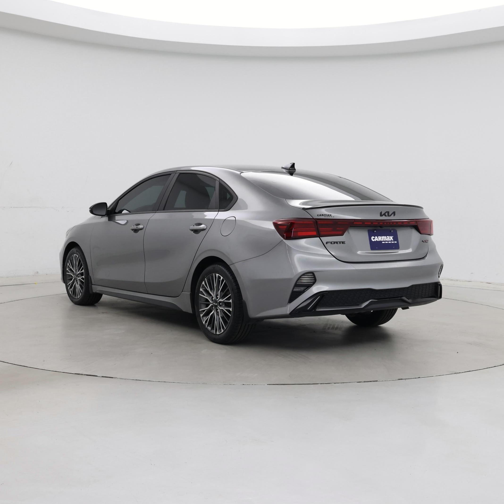 Thumbnail: 2022 Kia Forte - 2