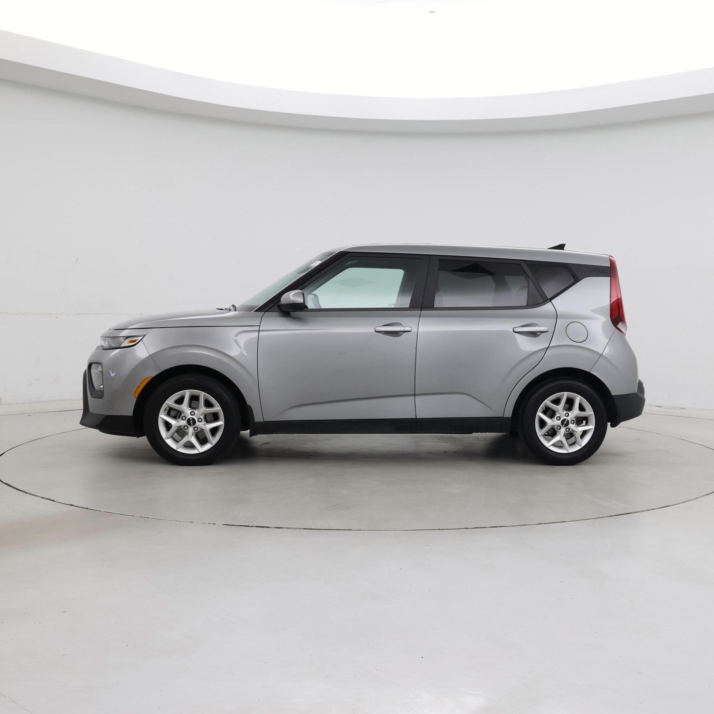 Thumbnail: 2022 Kia Soul - 3