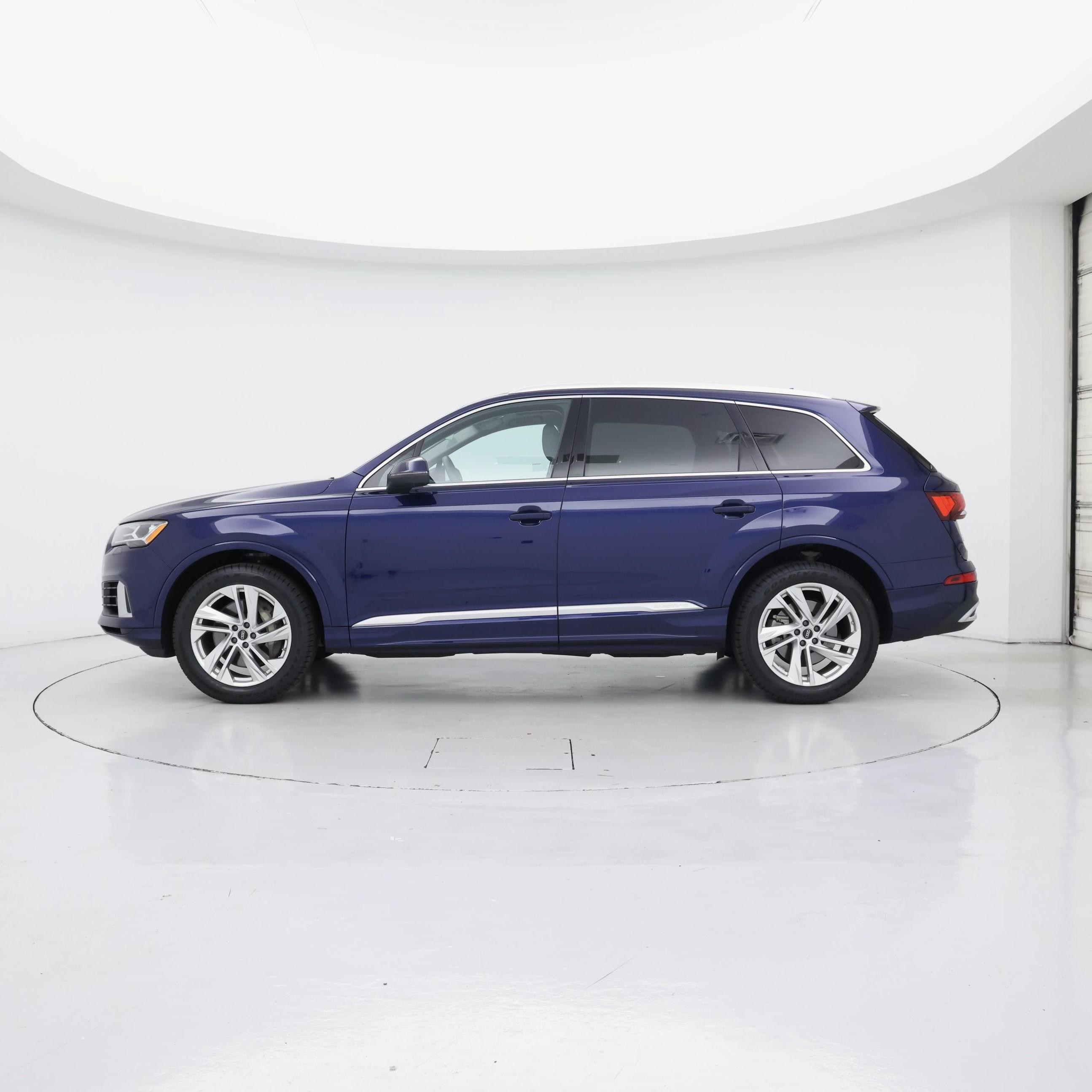 Thumbnail: 2022 Audi Q7 - 3