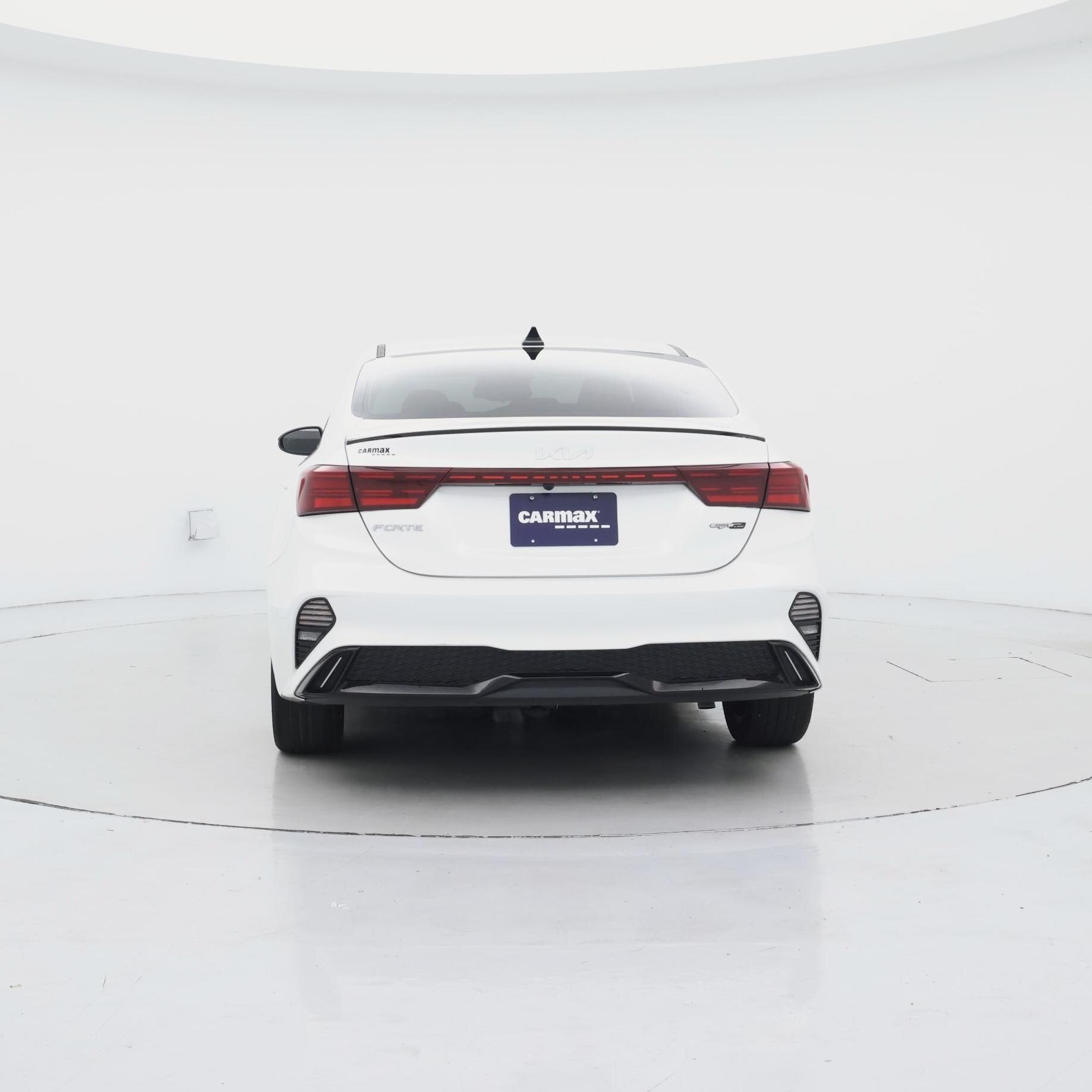 Thumbnail: 2023 Kia Forte - 6