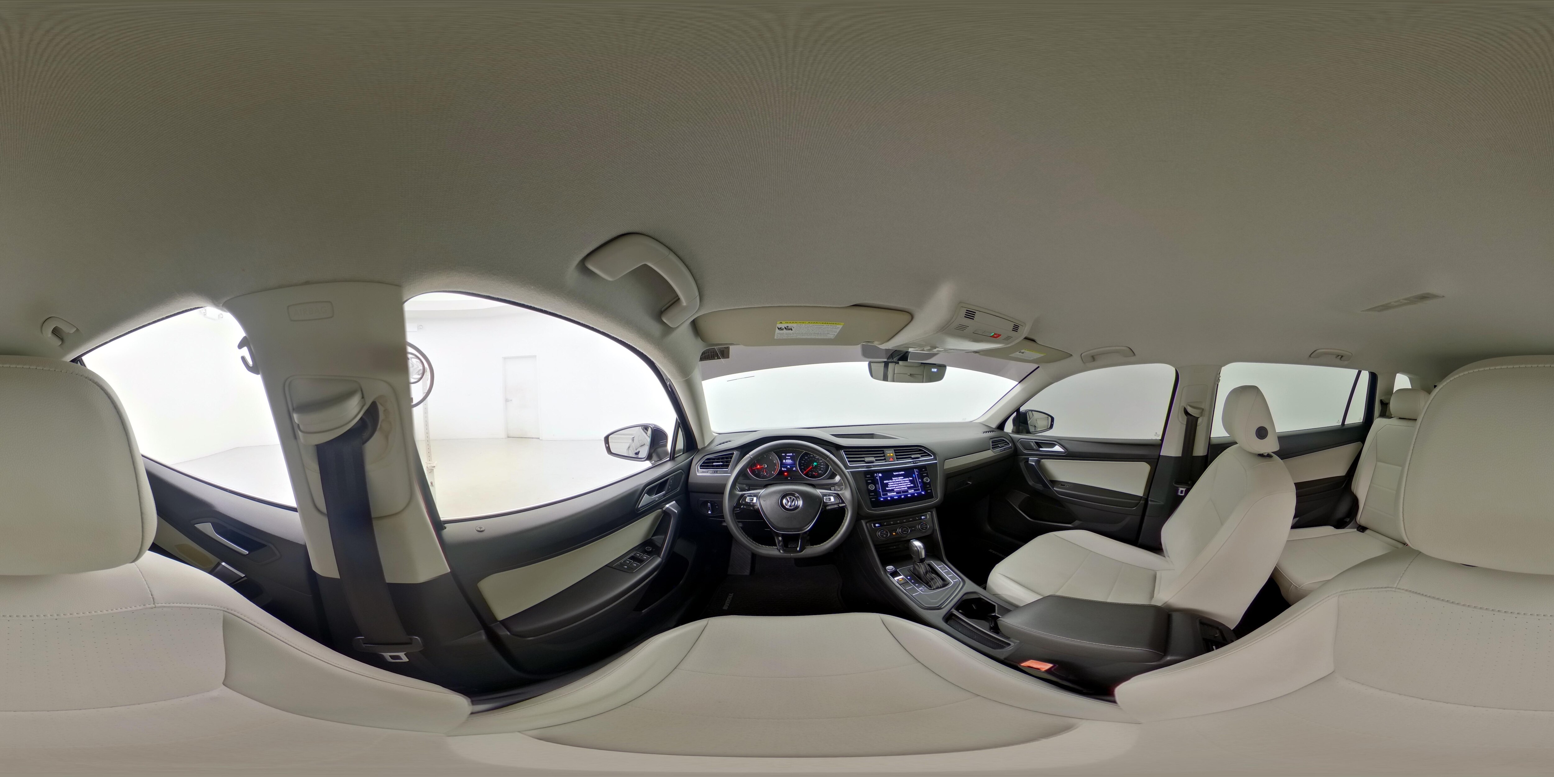 2021 Volkswagen Tiguan SE - Photo 28