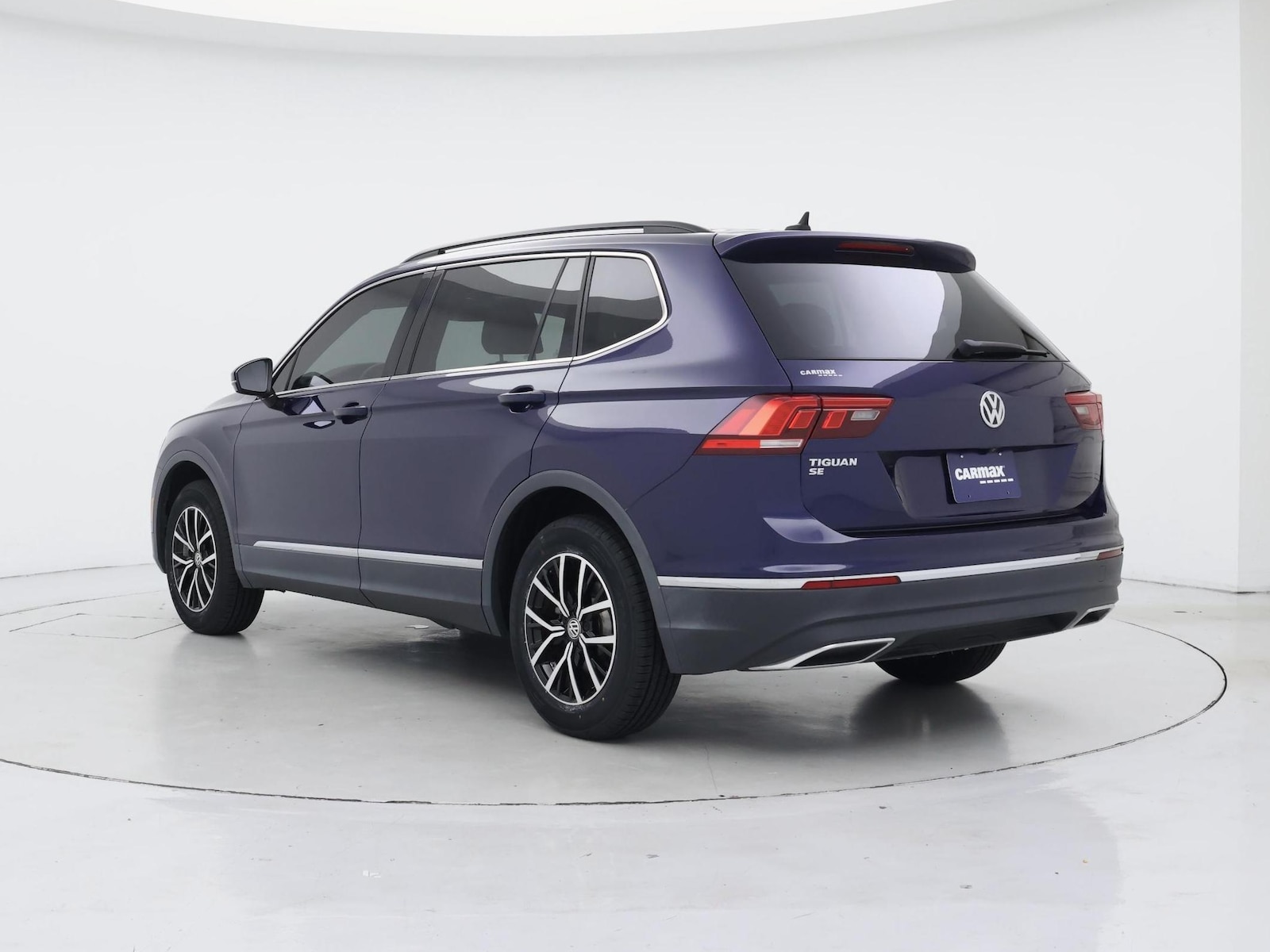 2021 Volkswagen Tiguan SE - Photo 3