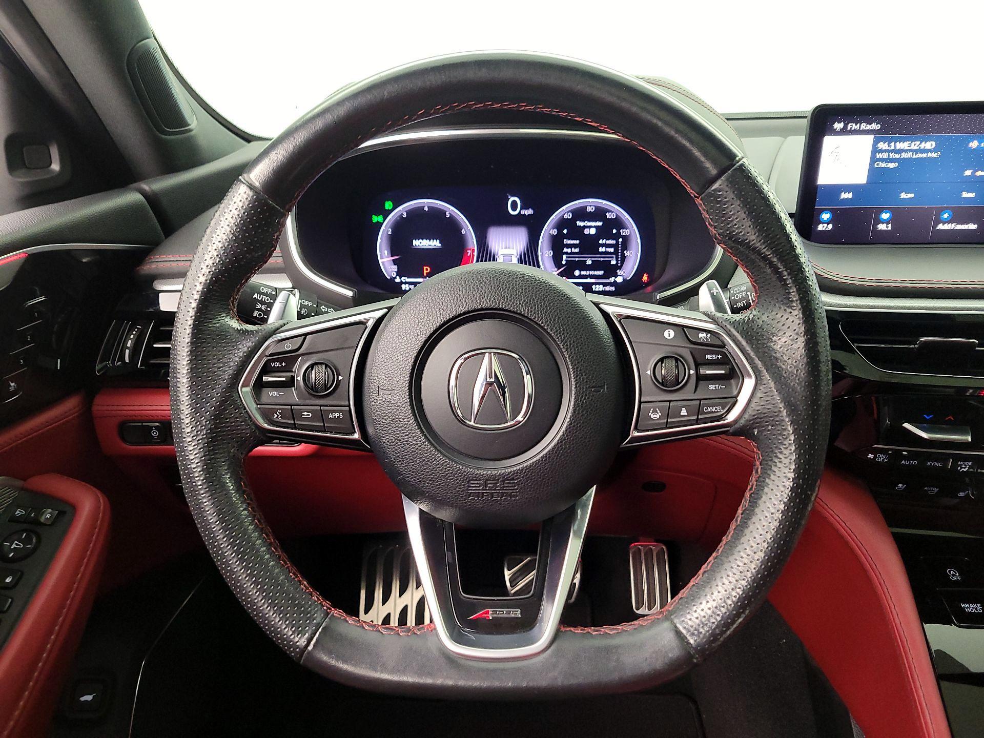 Thumbnail: 2022 Acura MDX - 10