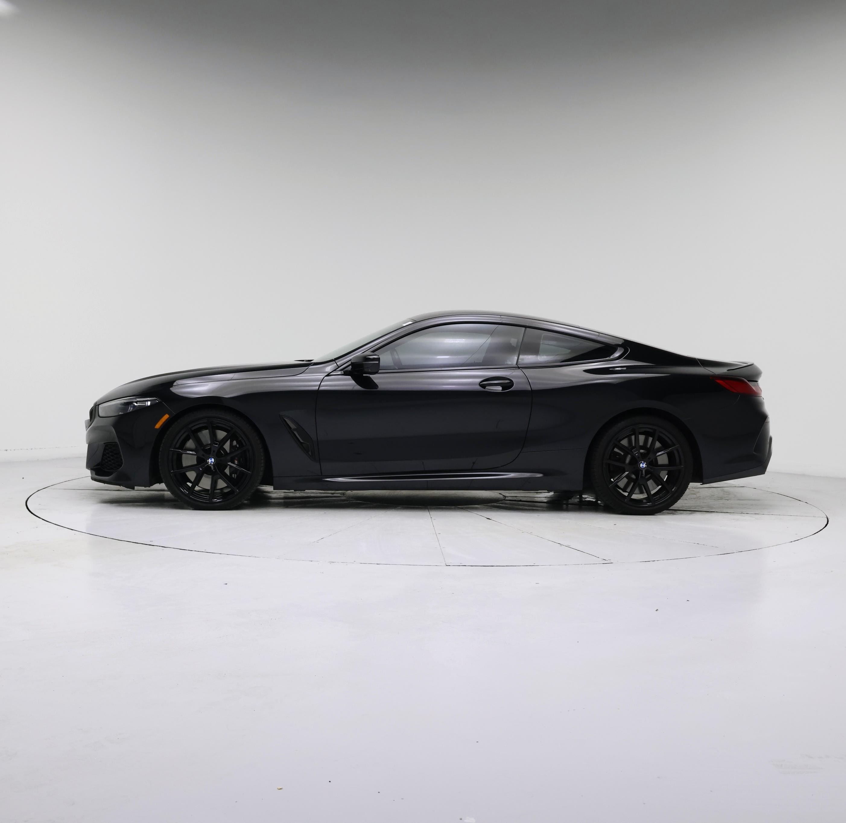 Thumbnail: 2021 BMW 8 Series - 3