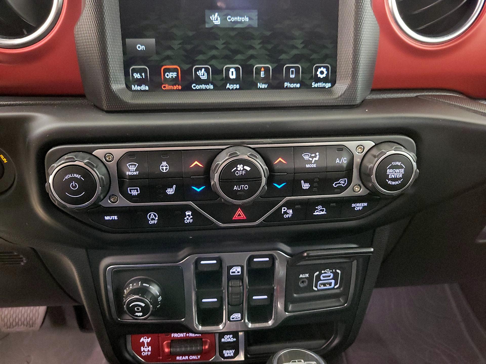 Thumbnail: 2023 Jeep Gladiator - 14