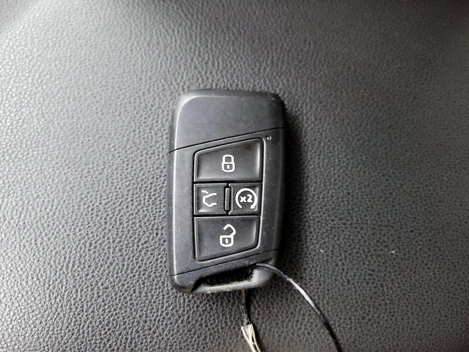 2021 Volkswagen Jetta SE - Photo 24