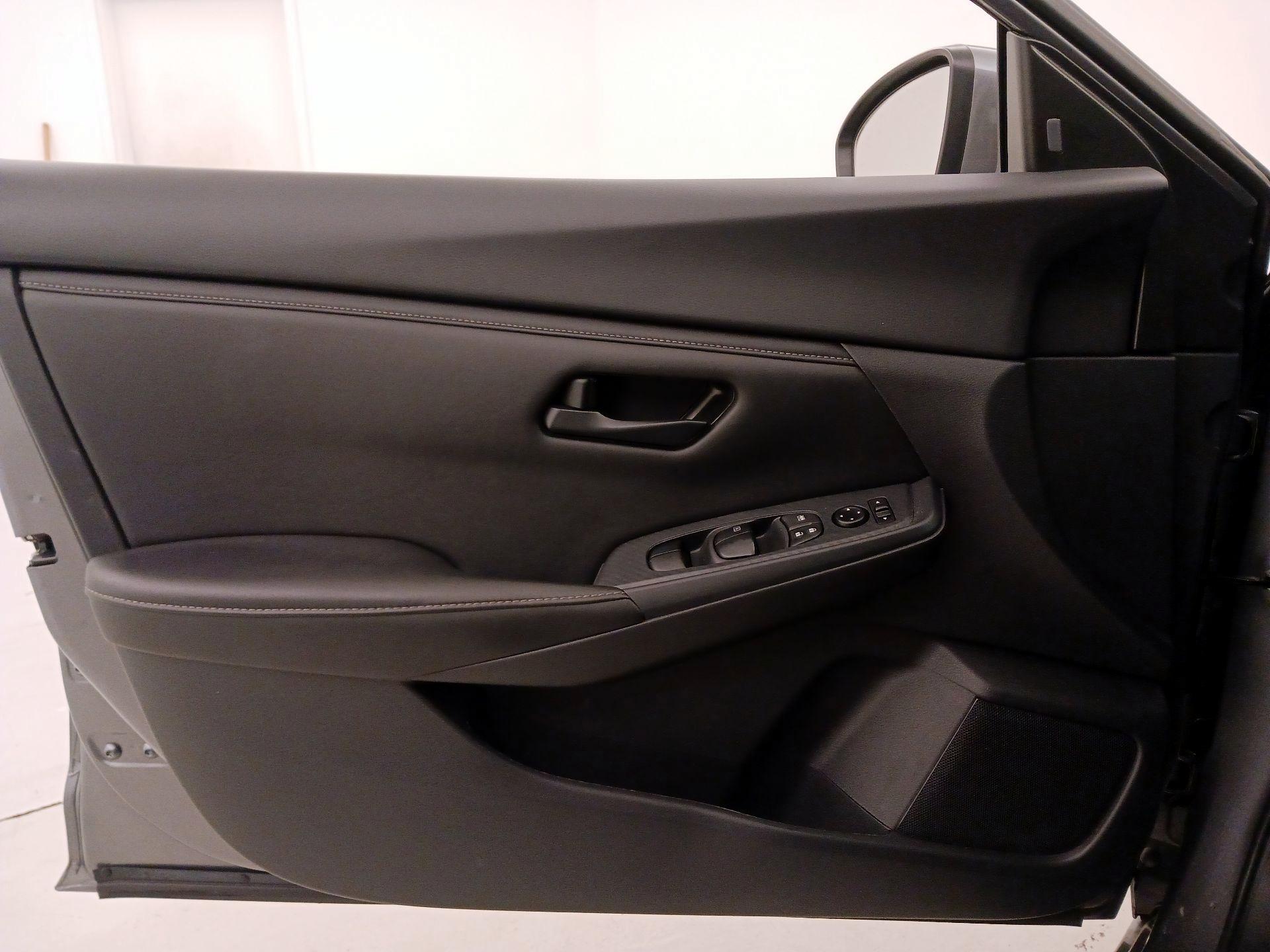 Thumbnail: 2024 Nissan Sentra - 12