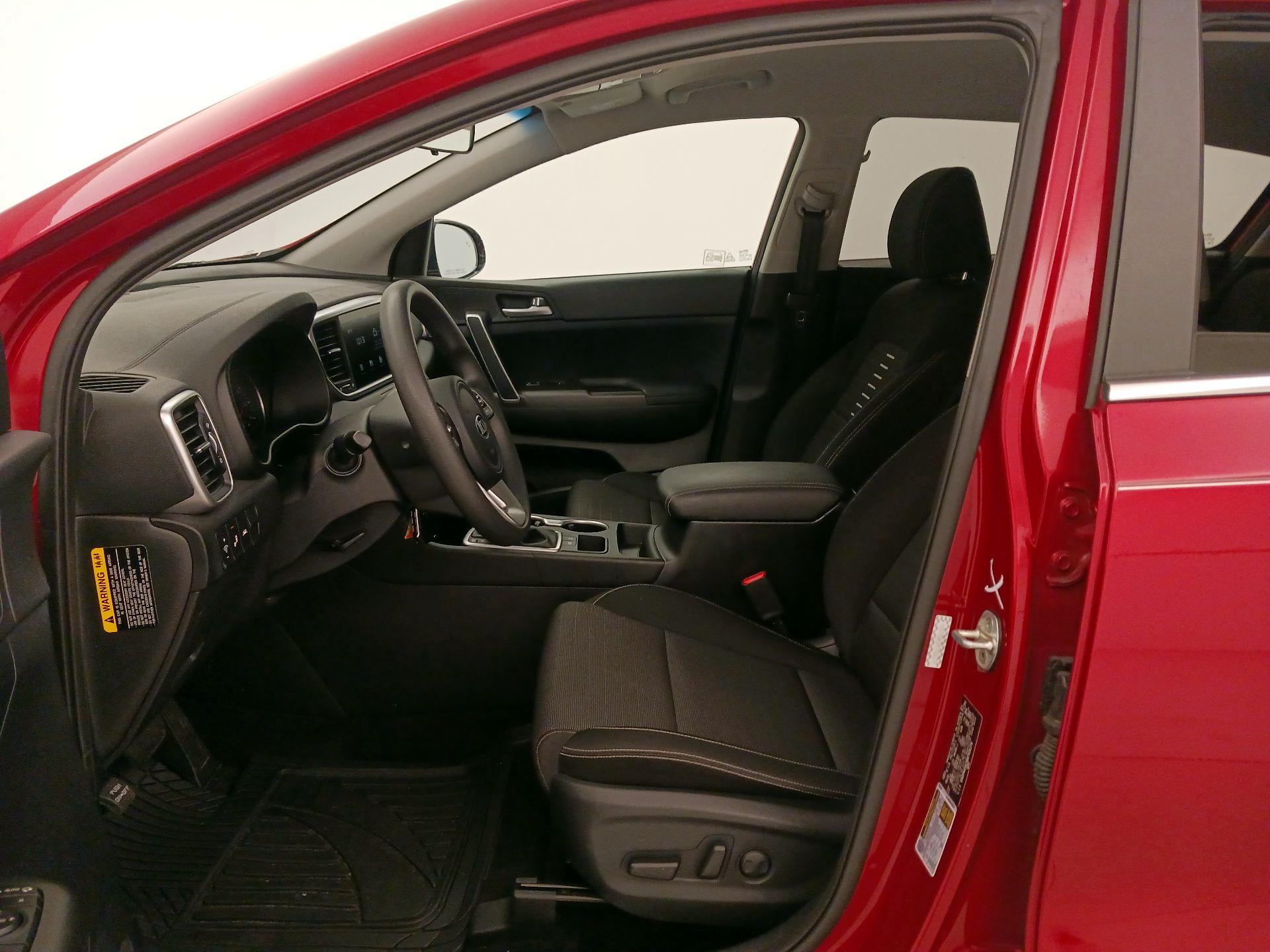Thumbnail: 2021 Kia Sportage - 11