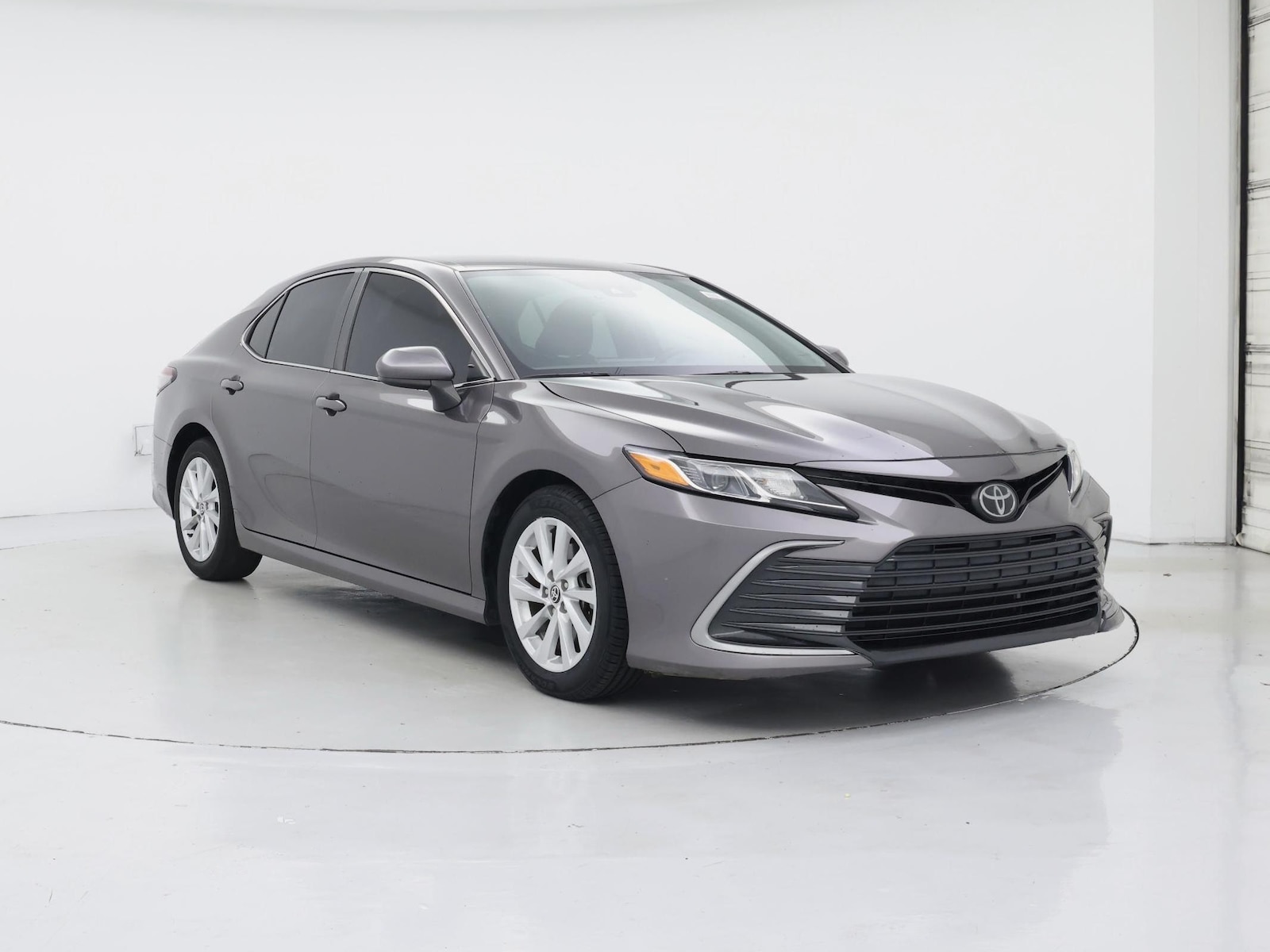 2023 Toyota Camry 2