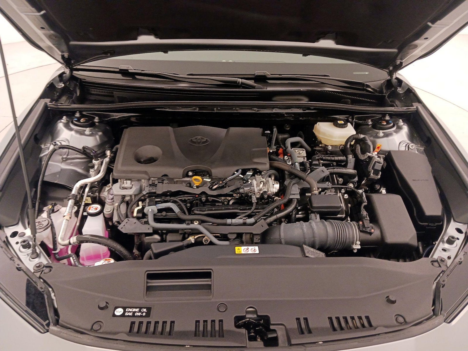 2025 Toyota Camry SE - Photo 22