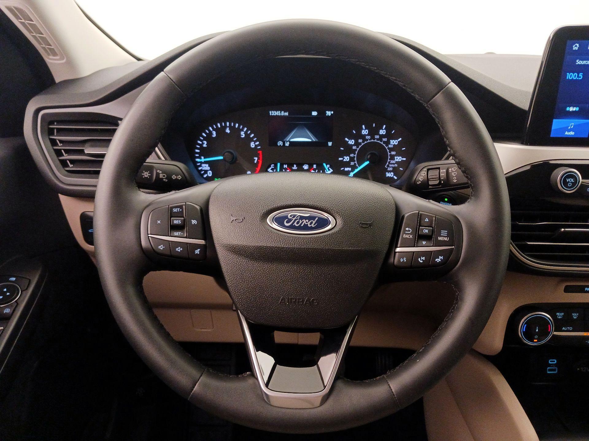 Thumbnail: 2022 Ford Escape - 10