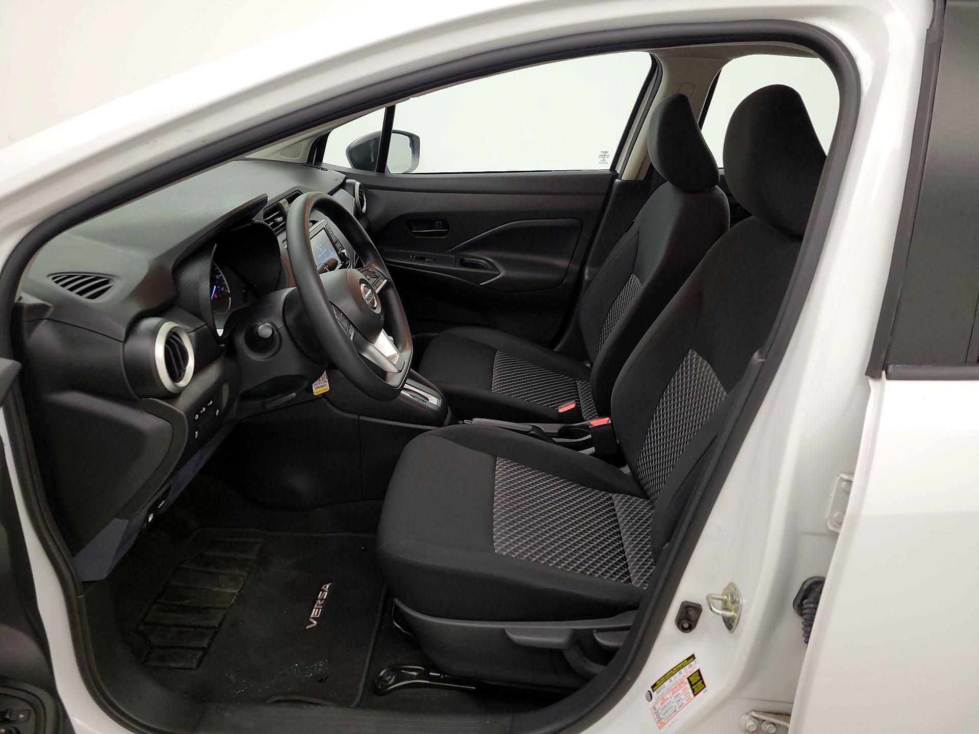 Thumbnail: 2022 Nissan Versa - 9