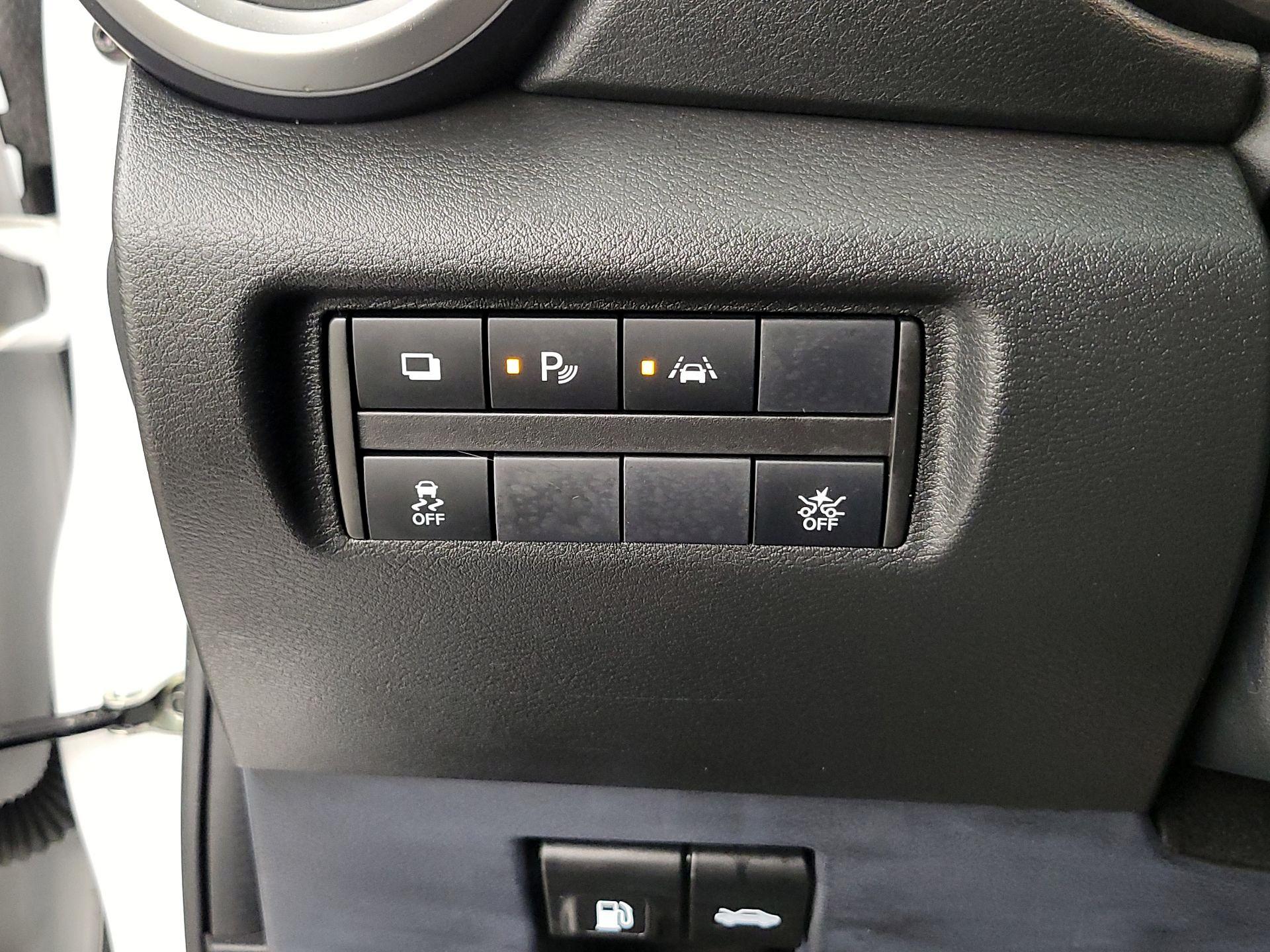 Thumbnail: 2022 Nissan Versa - 11