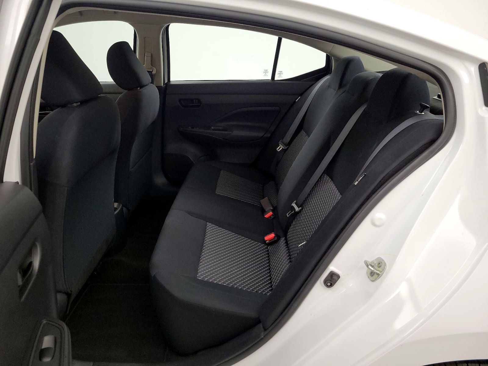 2022 Nissan Versa Sedan S - Photo 18