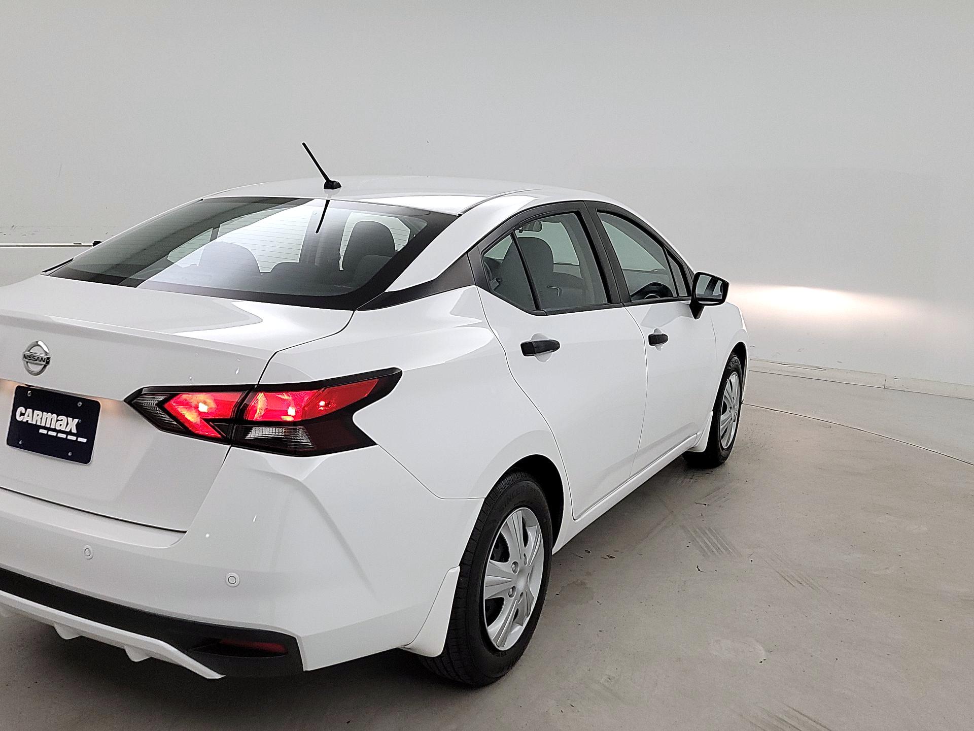Thumbnail: 2022 Nissan Versa - 5