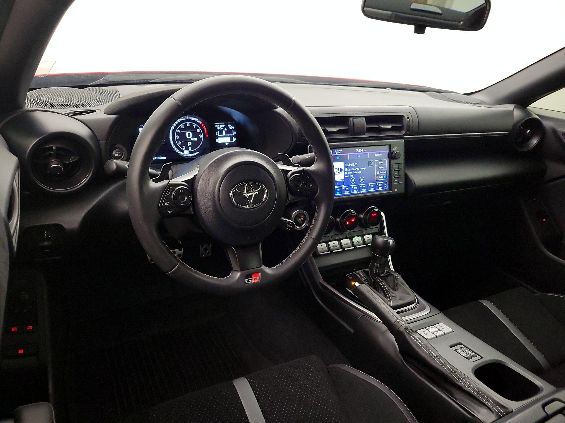 Thumbnail: 2024 Toyota GR86 - 9