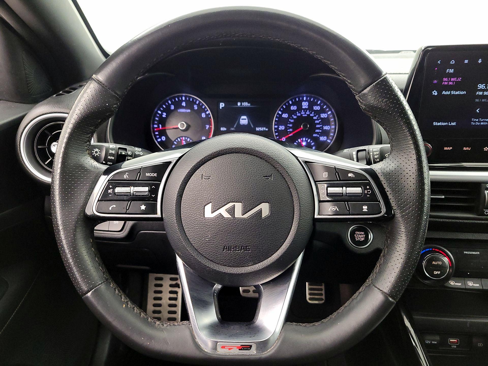 Thumbnail: 2024 Kia Forte - 10