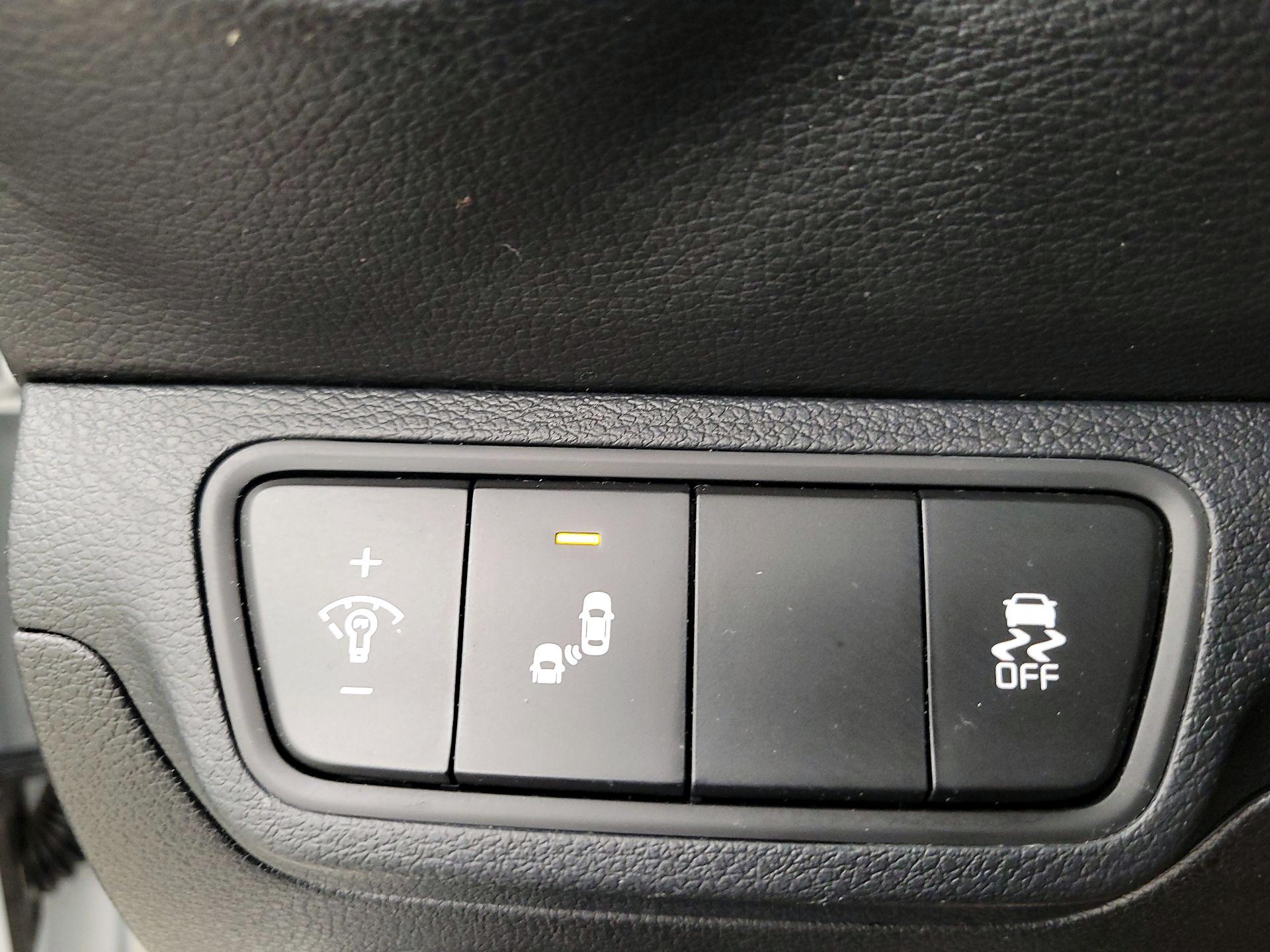 Thumbnail: 2024 Kia Forte - 13