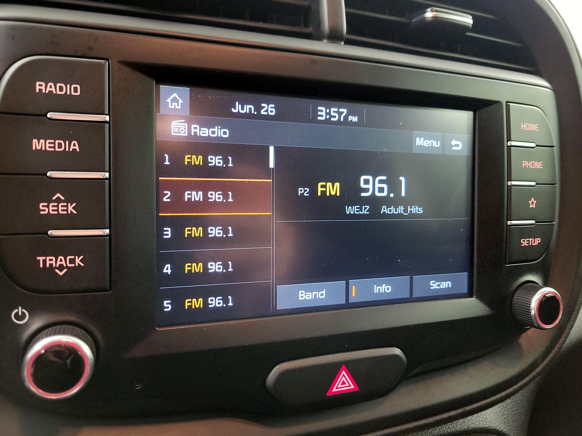 Thumbnail: 2020 Kia Soul - 15