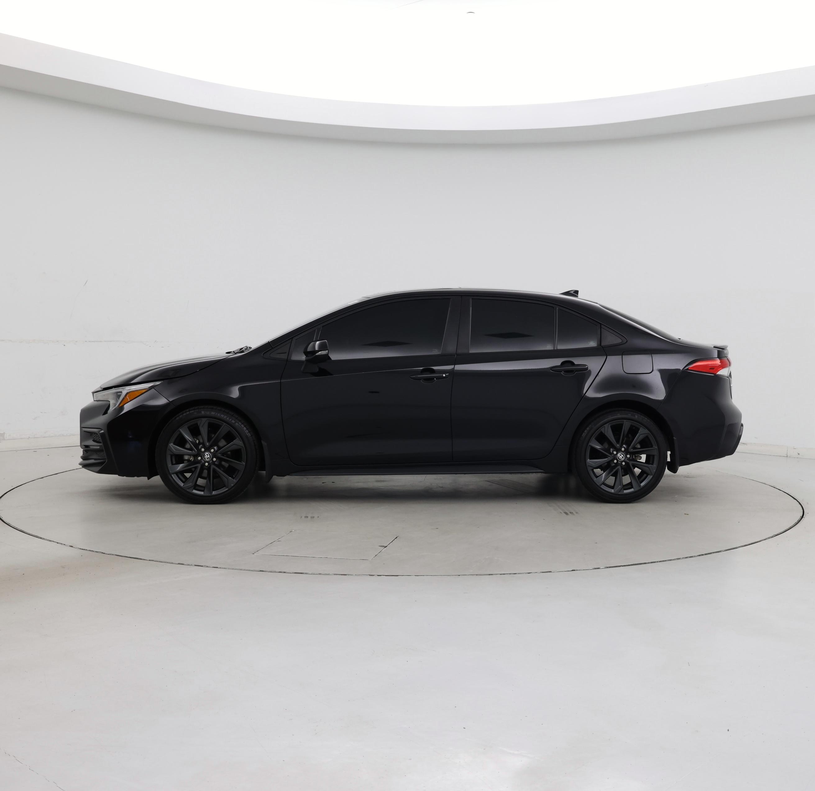 Thumbnail: 2024 Toyota Corolla - 3