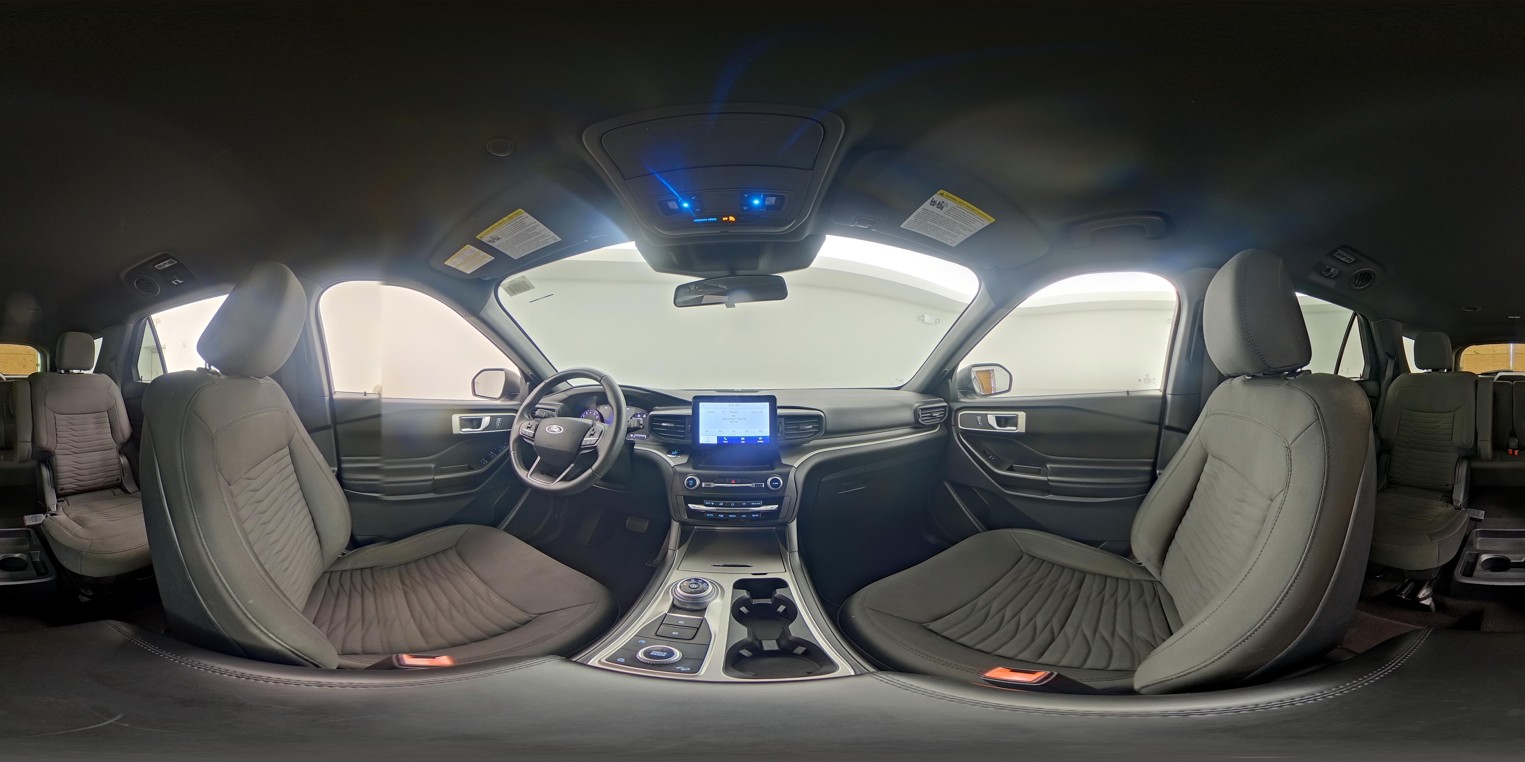 2020 Ford Explorer XLT - Photo 26