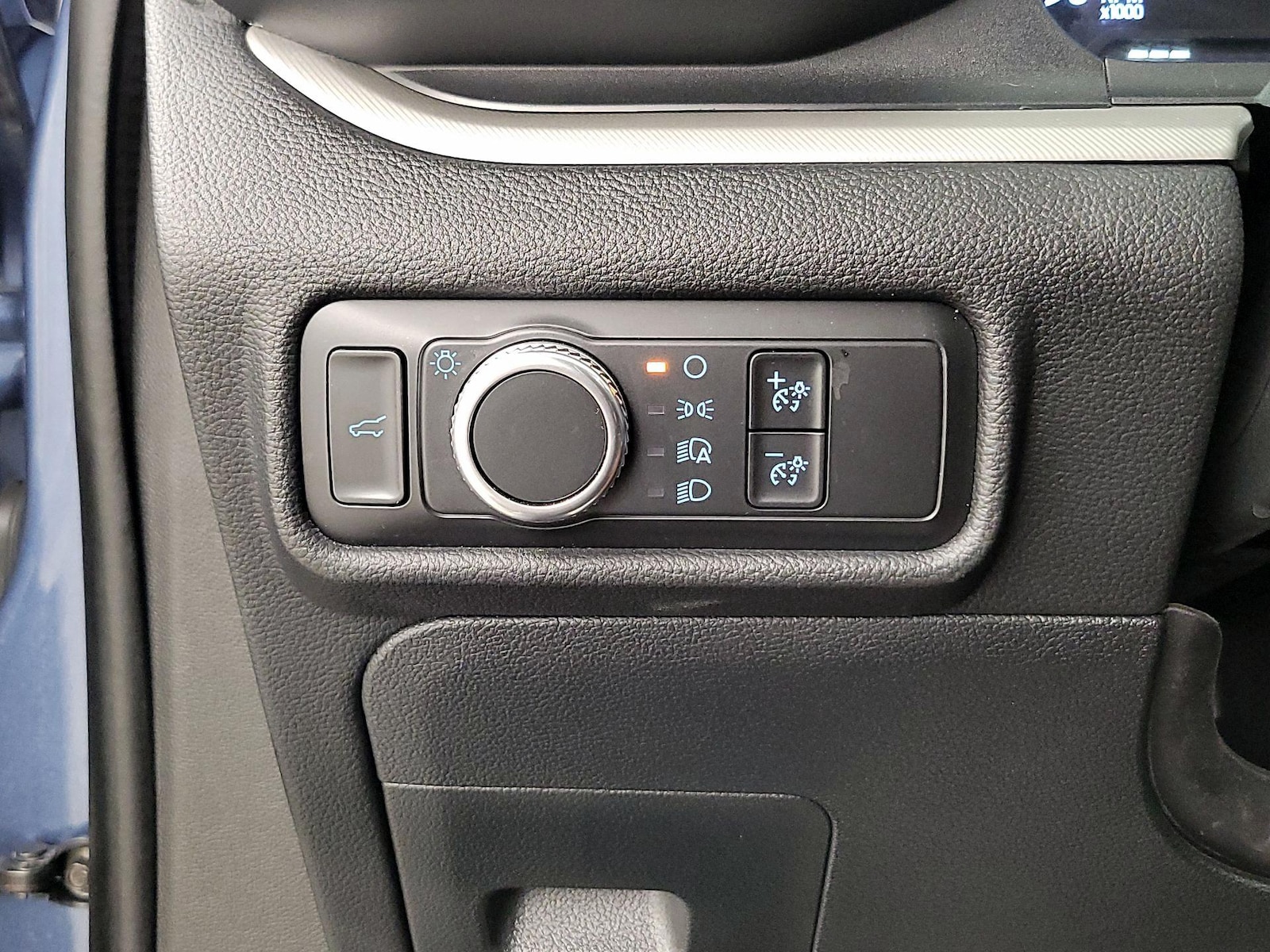 2020 Ford Explorer XLT - Photo 14