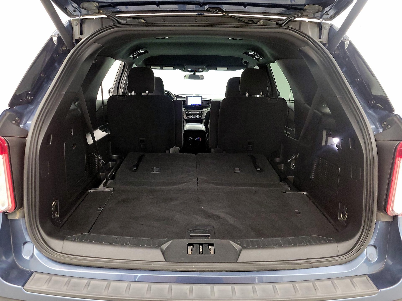 2020 Ford Explorer XLT - Photo 23