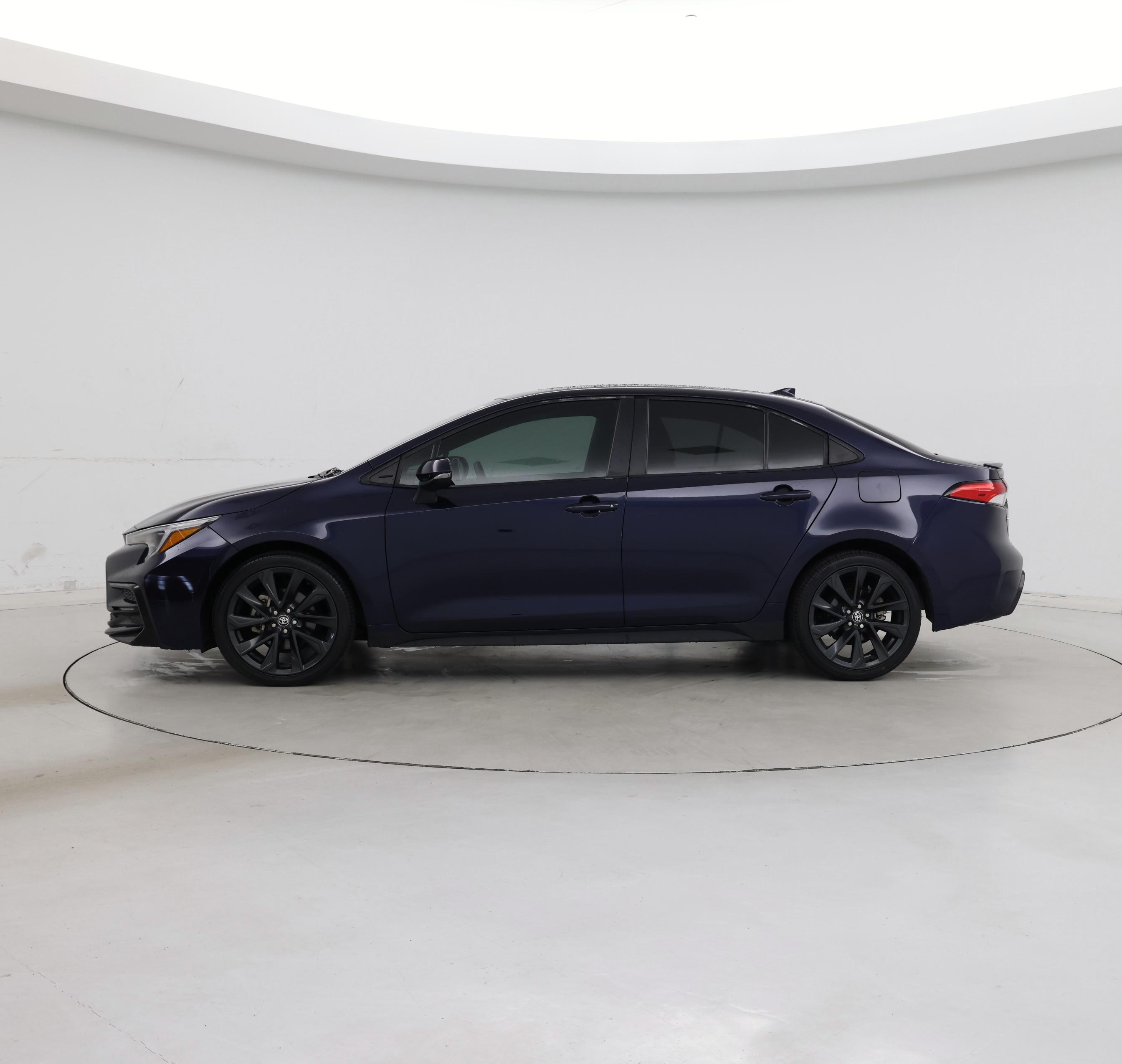 Thumbnail: 2024 Toyota Corolla - 3
