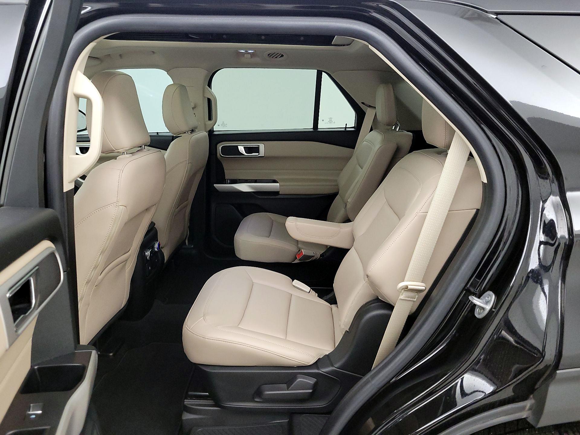Thumbnail: 2022 Ford Explorer - 18