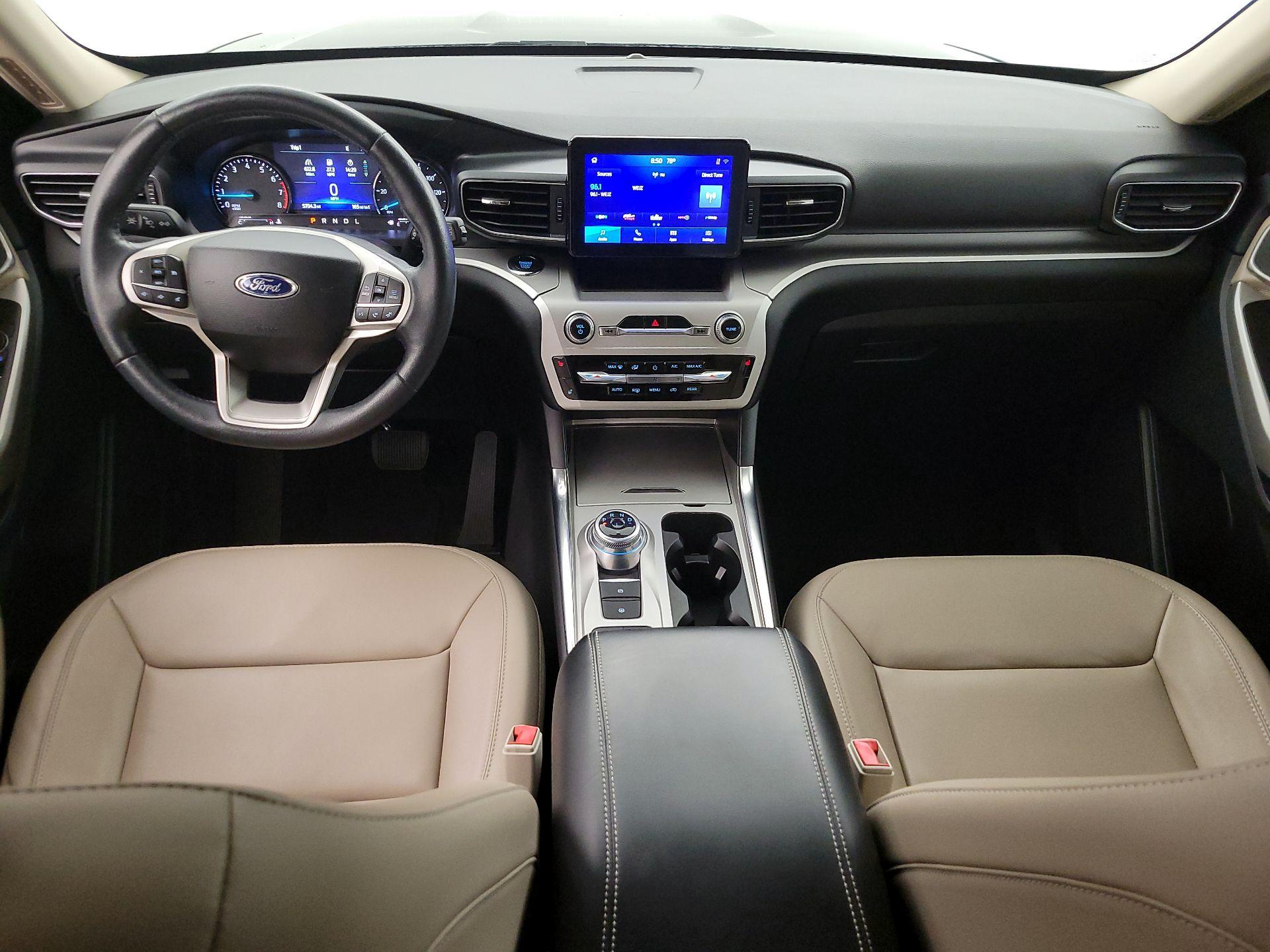 Thumbnail: 2022 Ford Explorer - 8