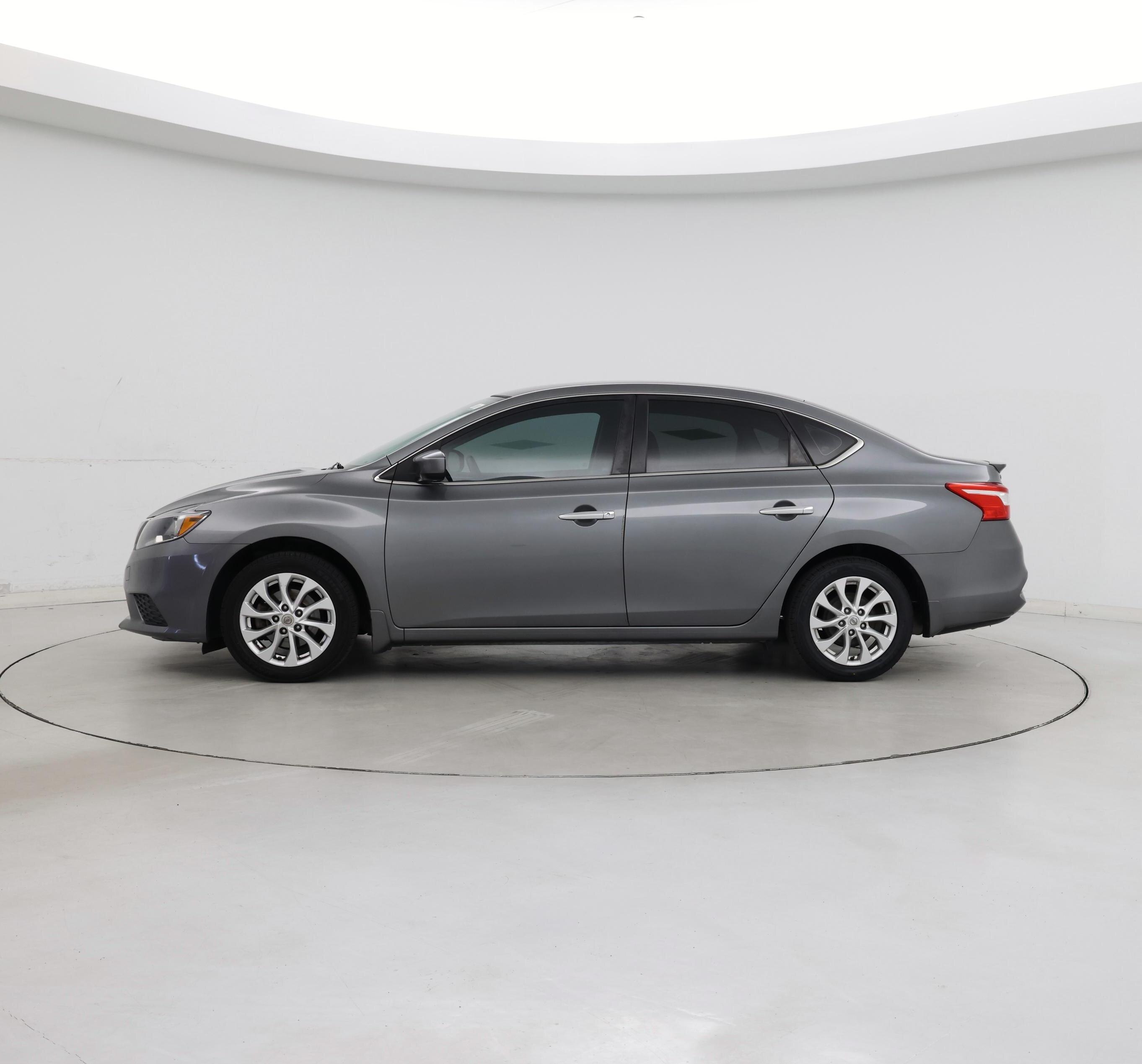 Thumbnail: 2019 Nissan Sentra - 3