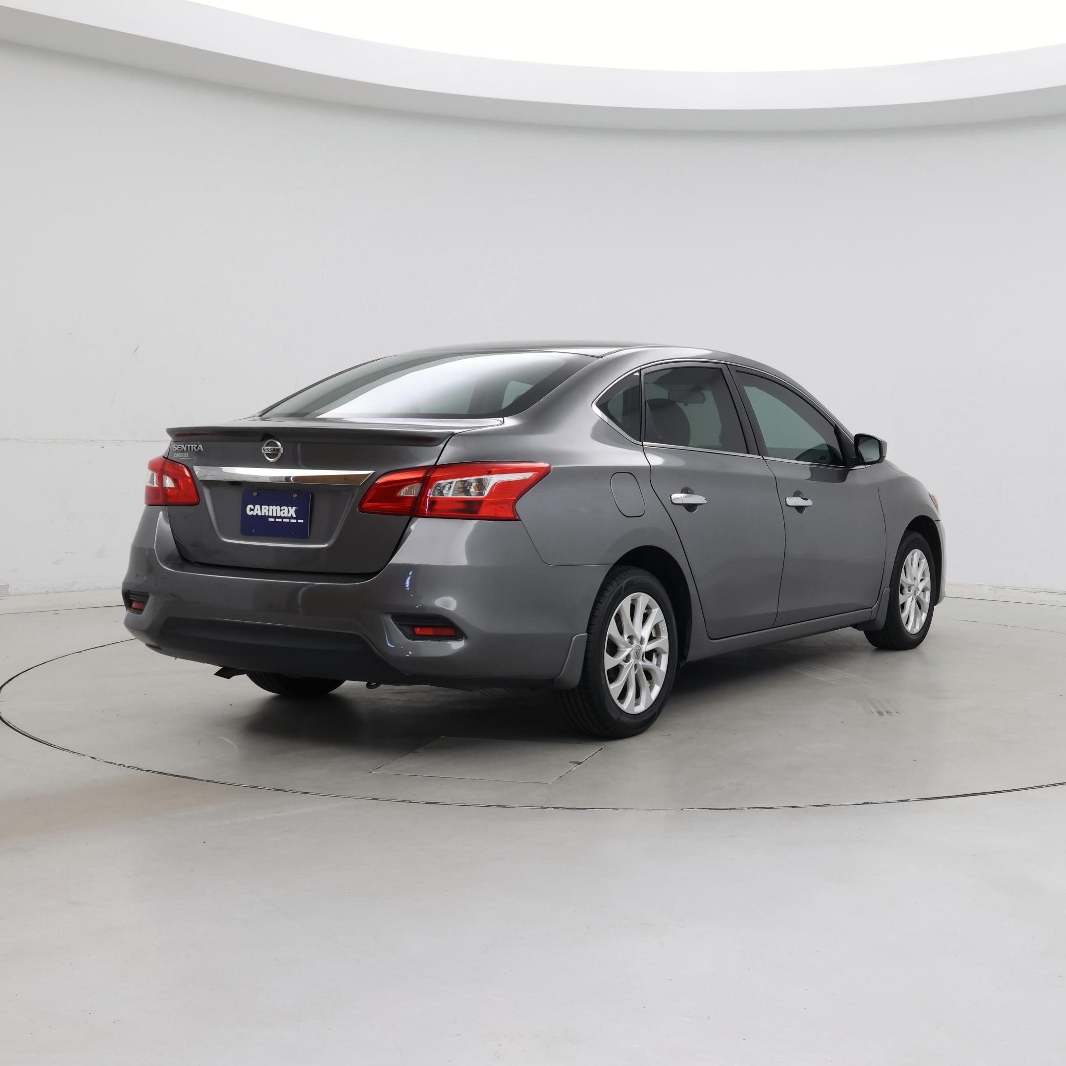 Thumbnail: 2019 Nissan Sentra - 8