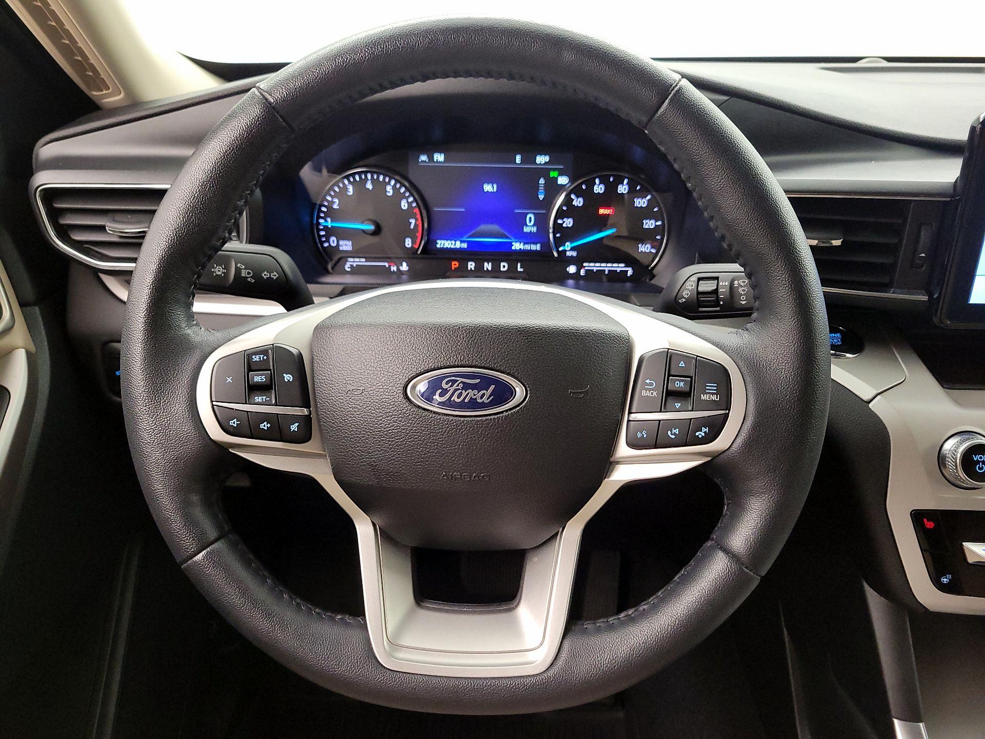 Thumbnail: 2023 Ford Explorer - 10