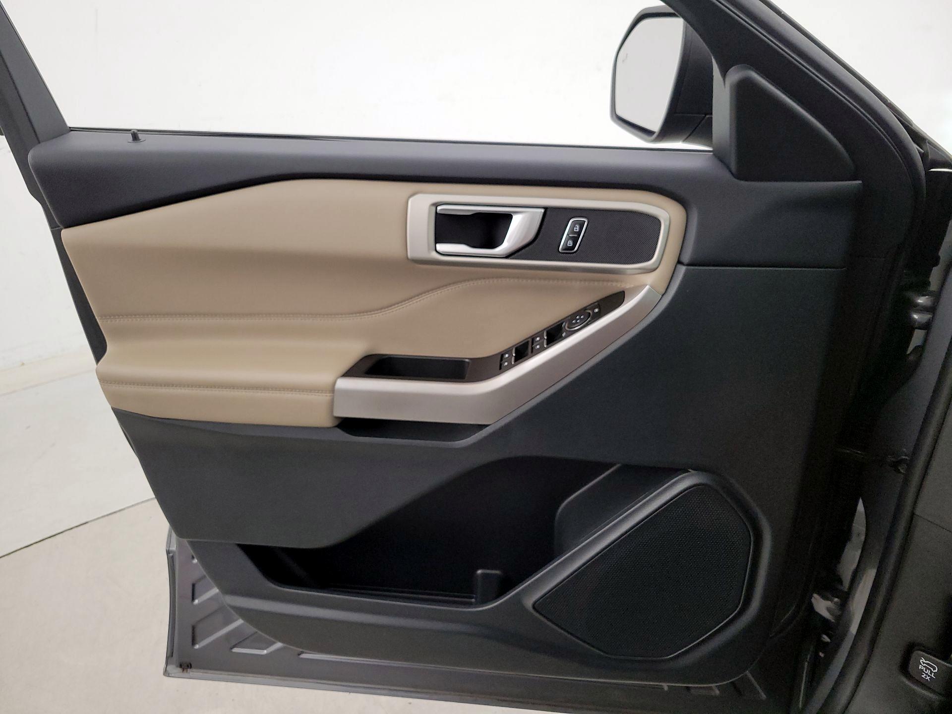 Thumbnail: 2023 Ford Explorer - 12