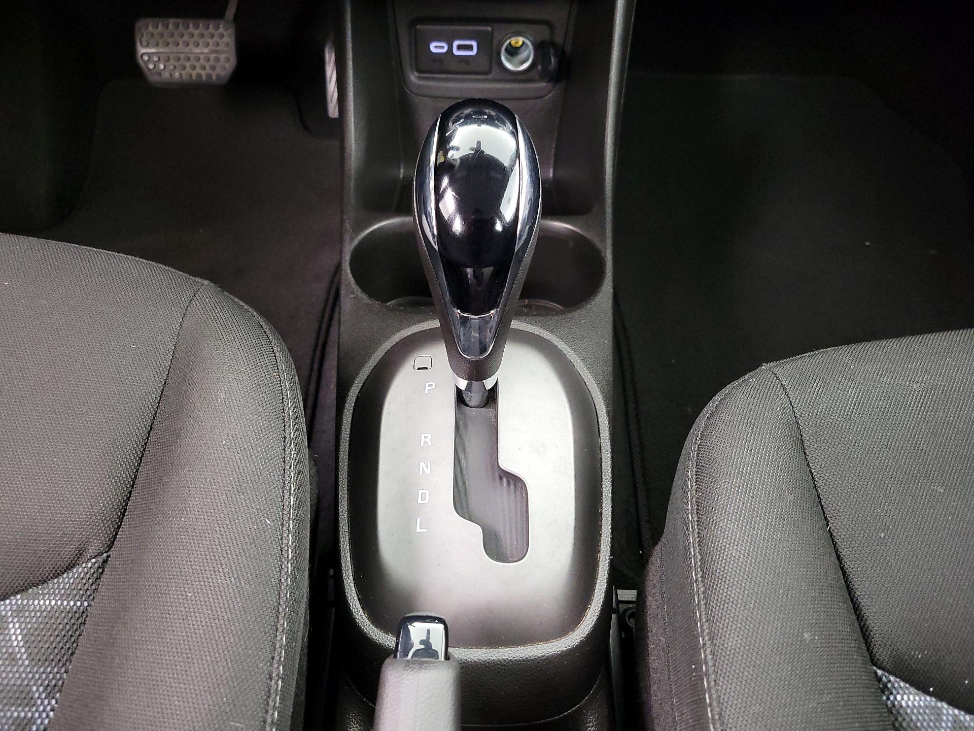 Thumbnail: 2019 Chevrolet Spark - 17