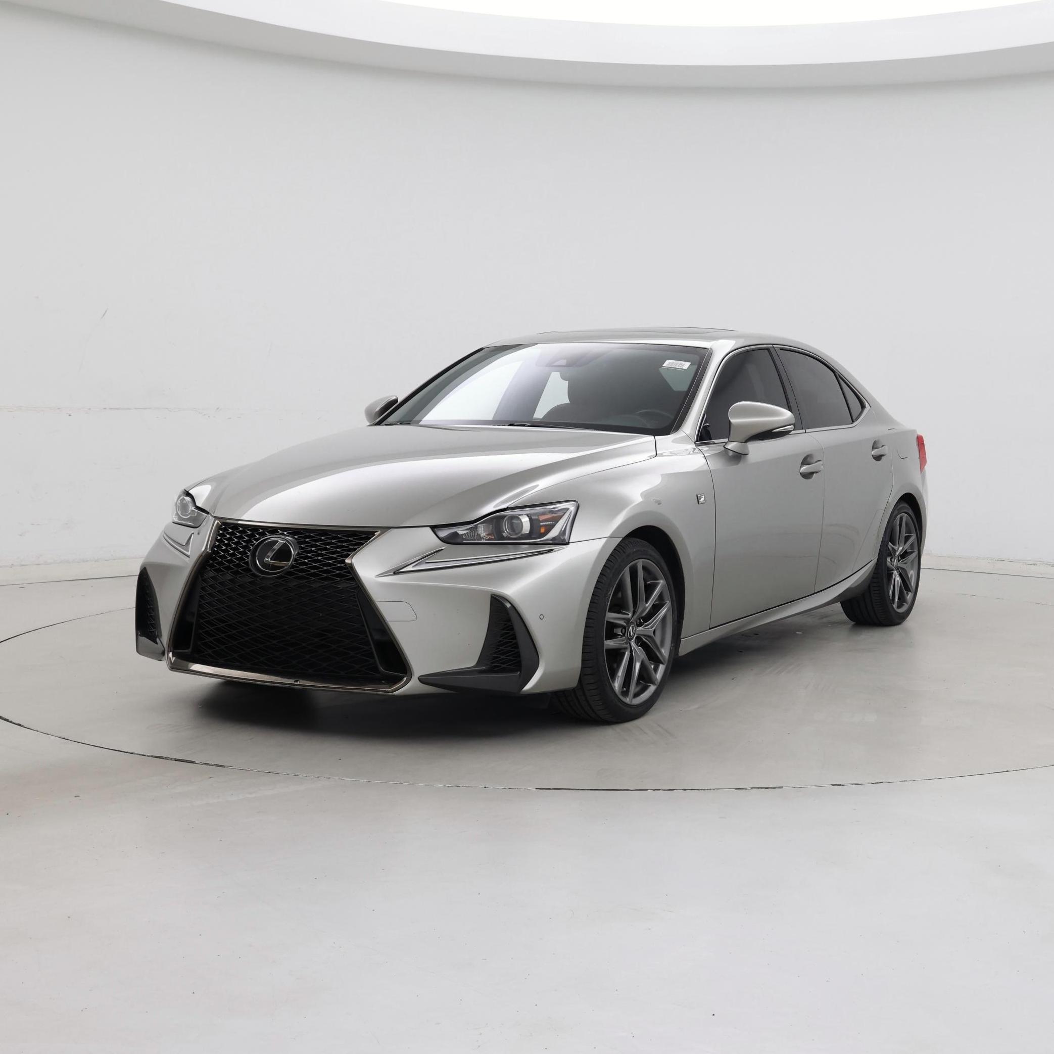 Thumbnail: 2019 Lexus IS - 4