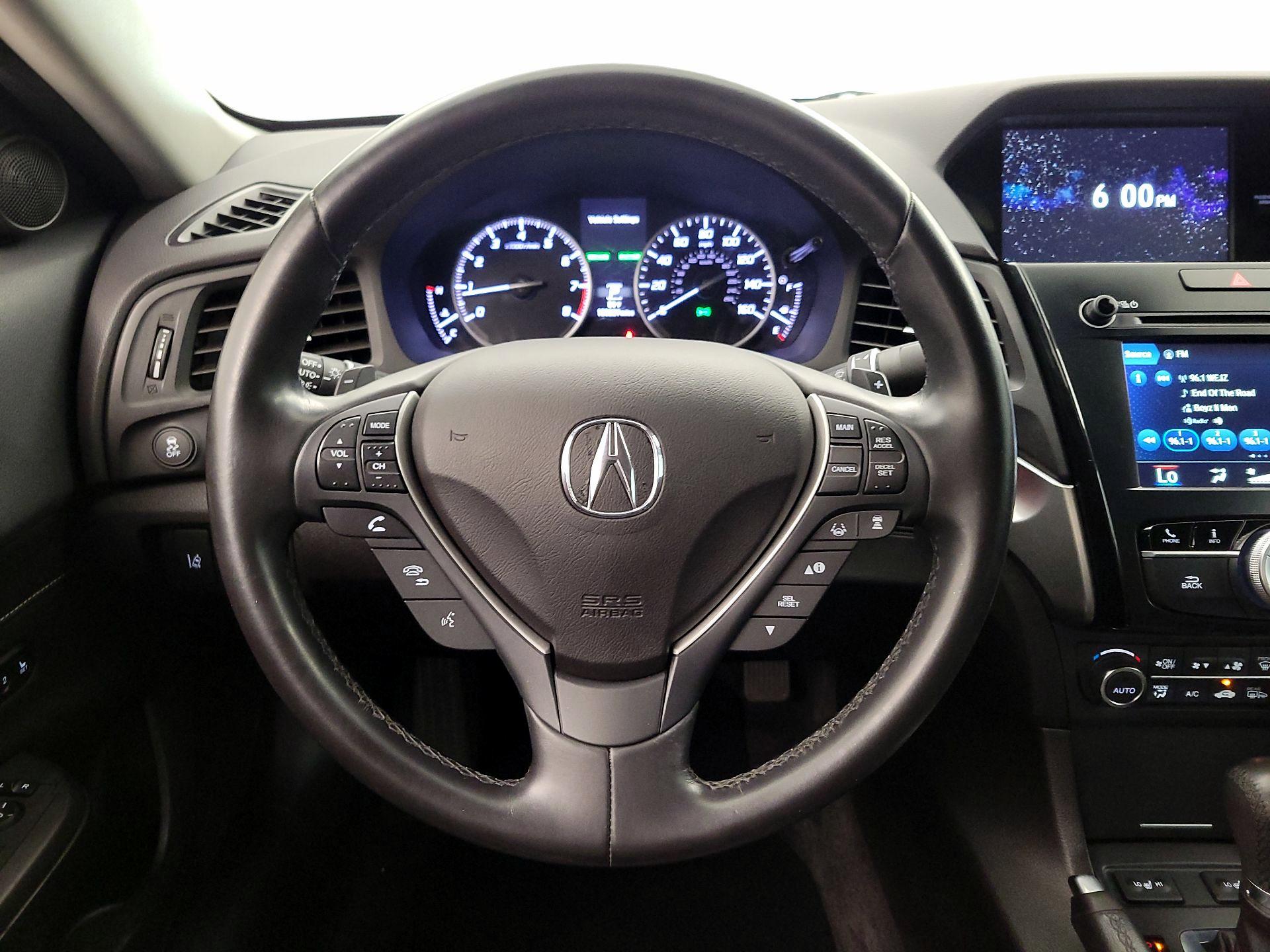 Thumbnail: 2020 Acura ILX - 10