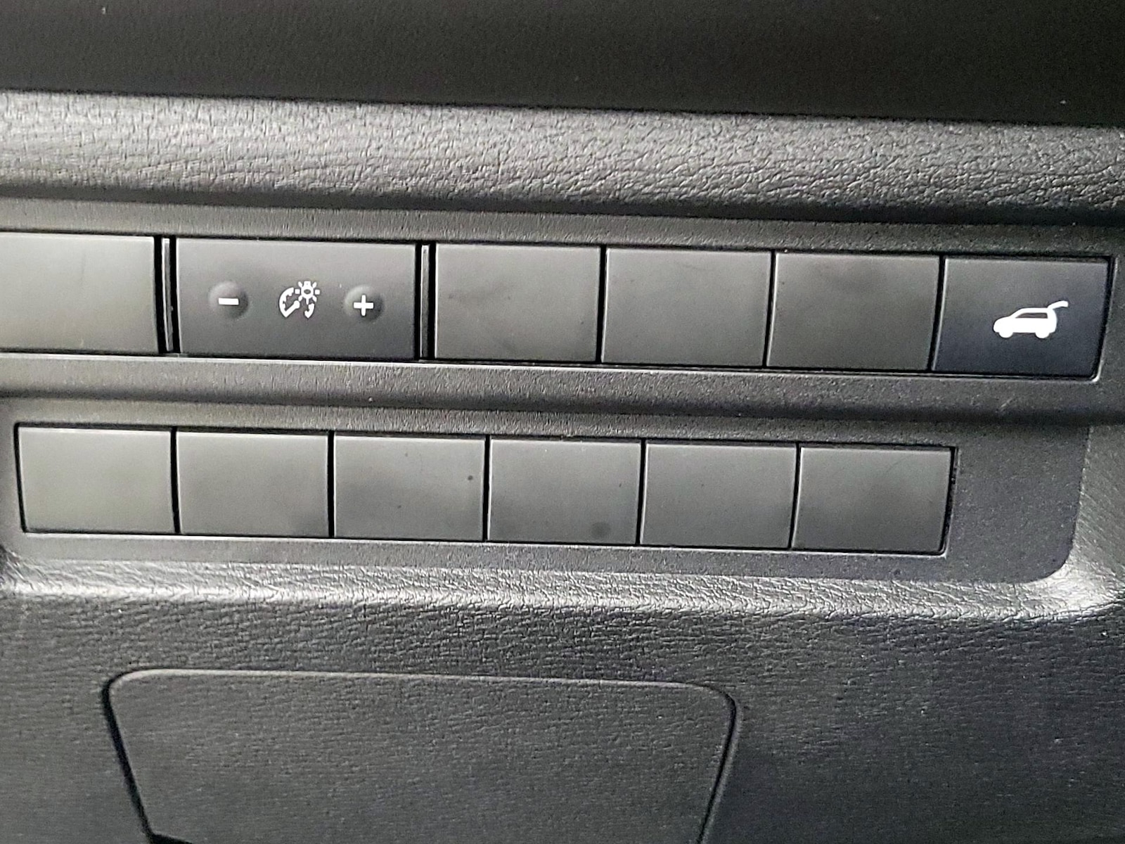 2024 Mitsubishi Outlander SE - Photo 14