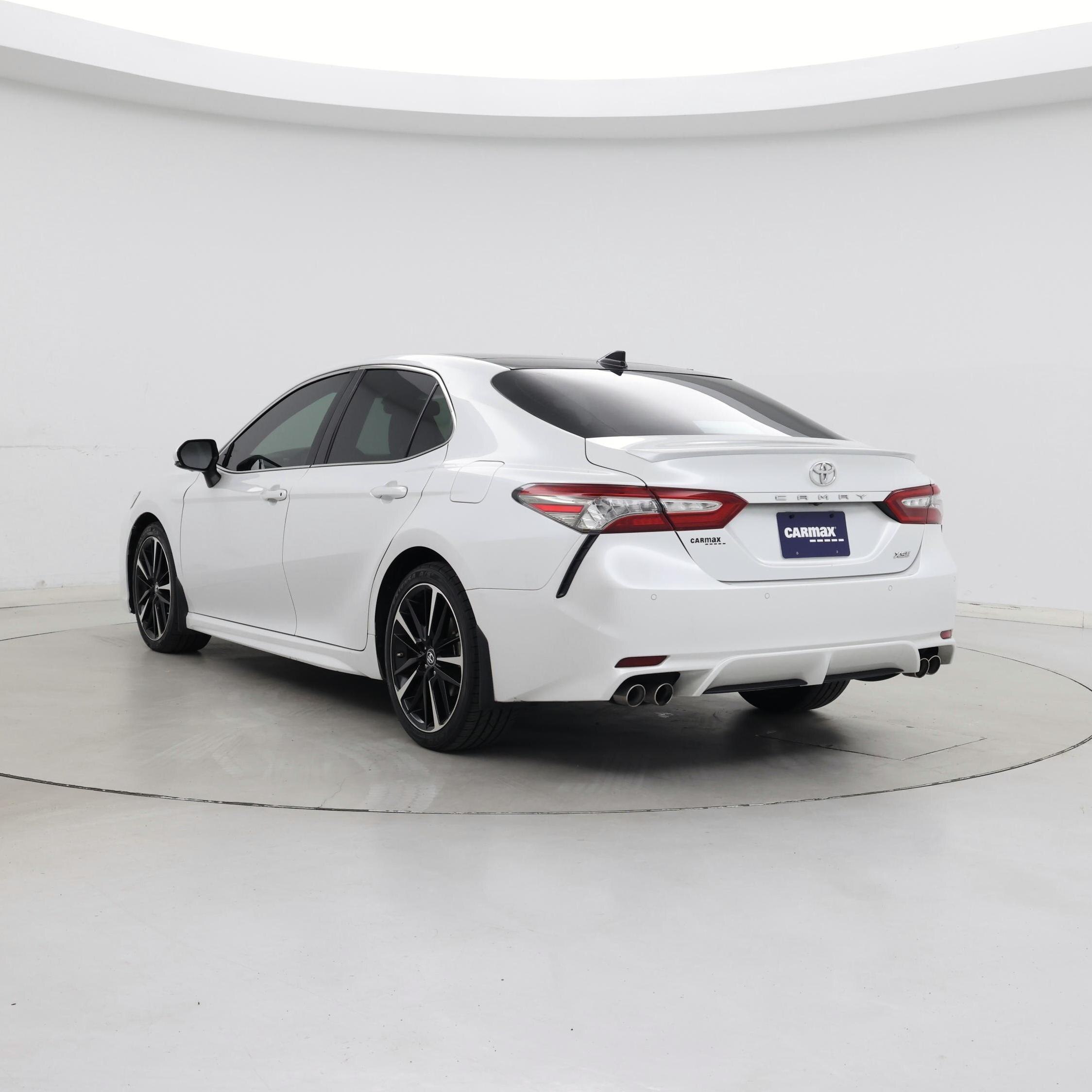 Thumbnail: 2018 Toyota Camry - 2