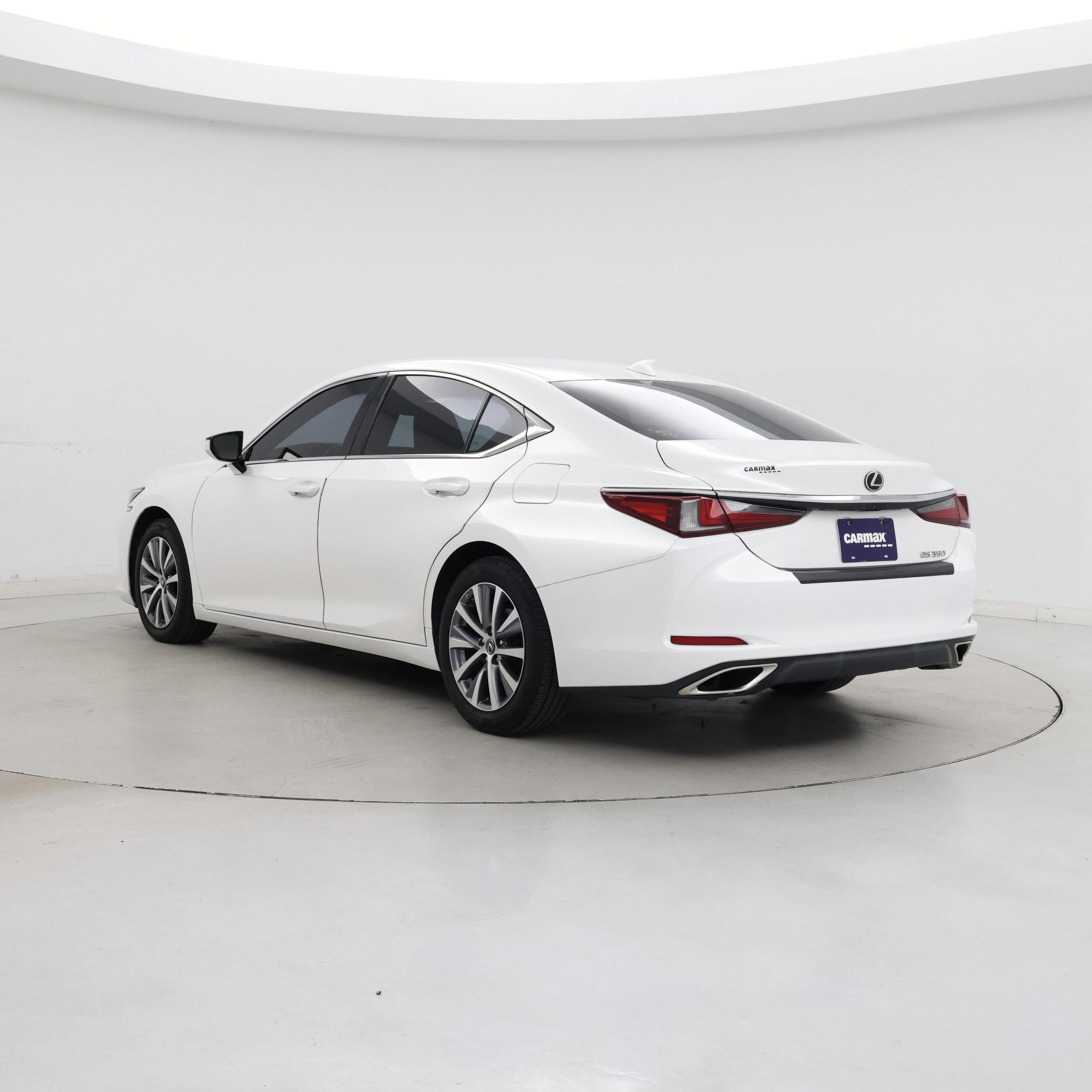 Thumbnail: 2020 Lexus ES - 2