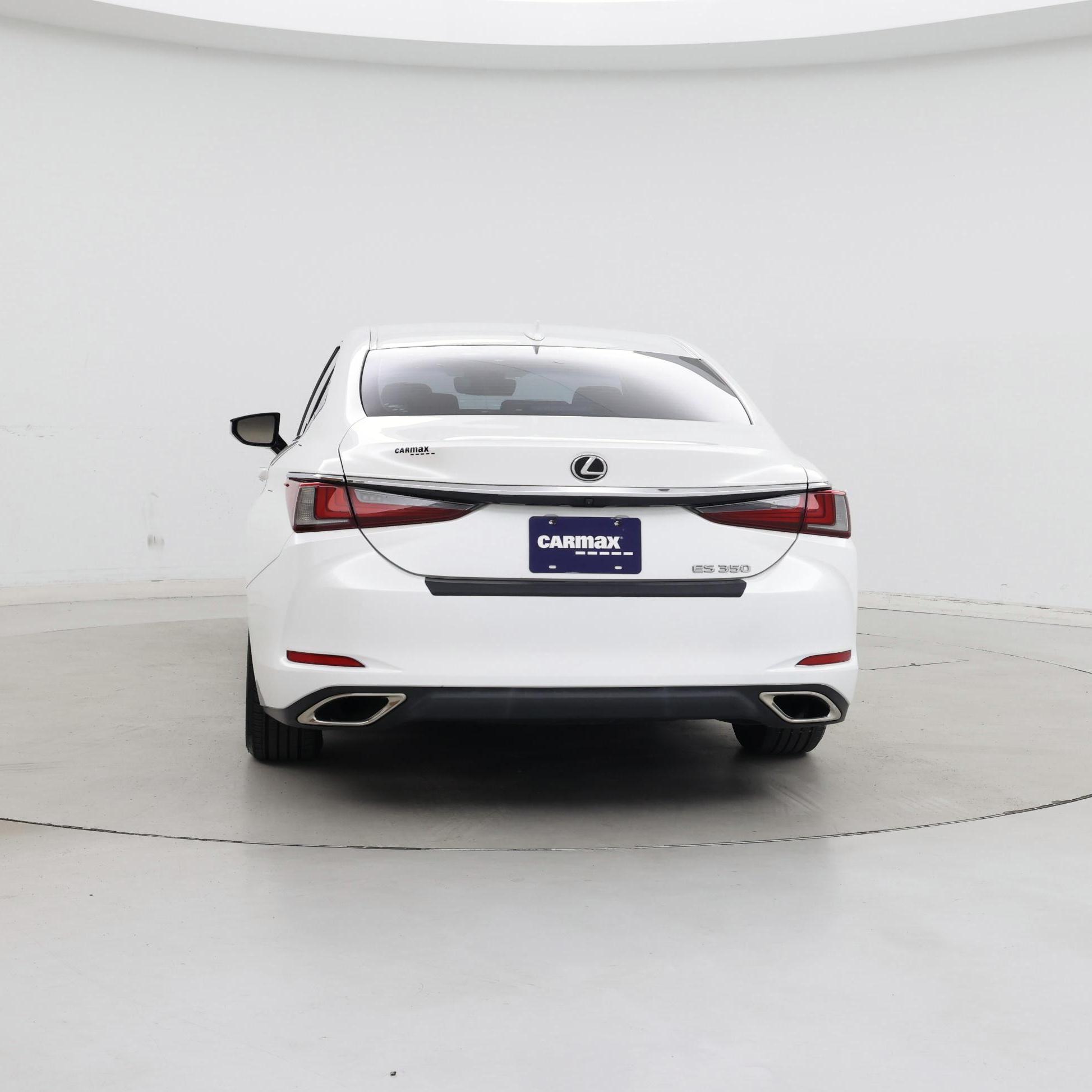 Thumbnail: 2020 Lexus ES - 6