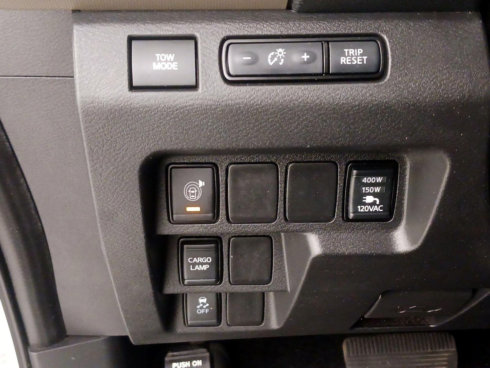 2022 Nissan Frontier SV - Photo 14
